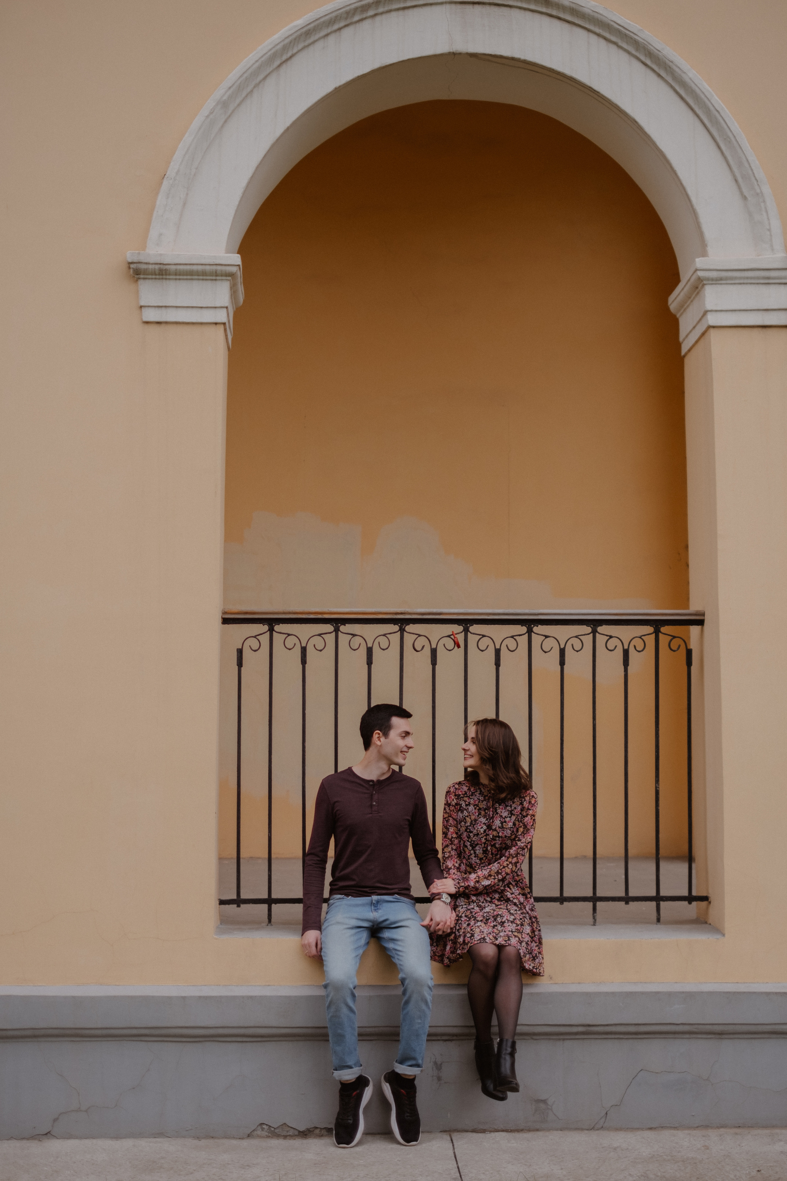 Городская съемка love story Анастасия + Даниил. Свадебный и семейный фотограф г. Волгоград Биленко Ангелина