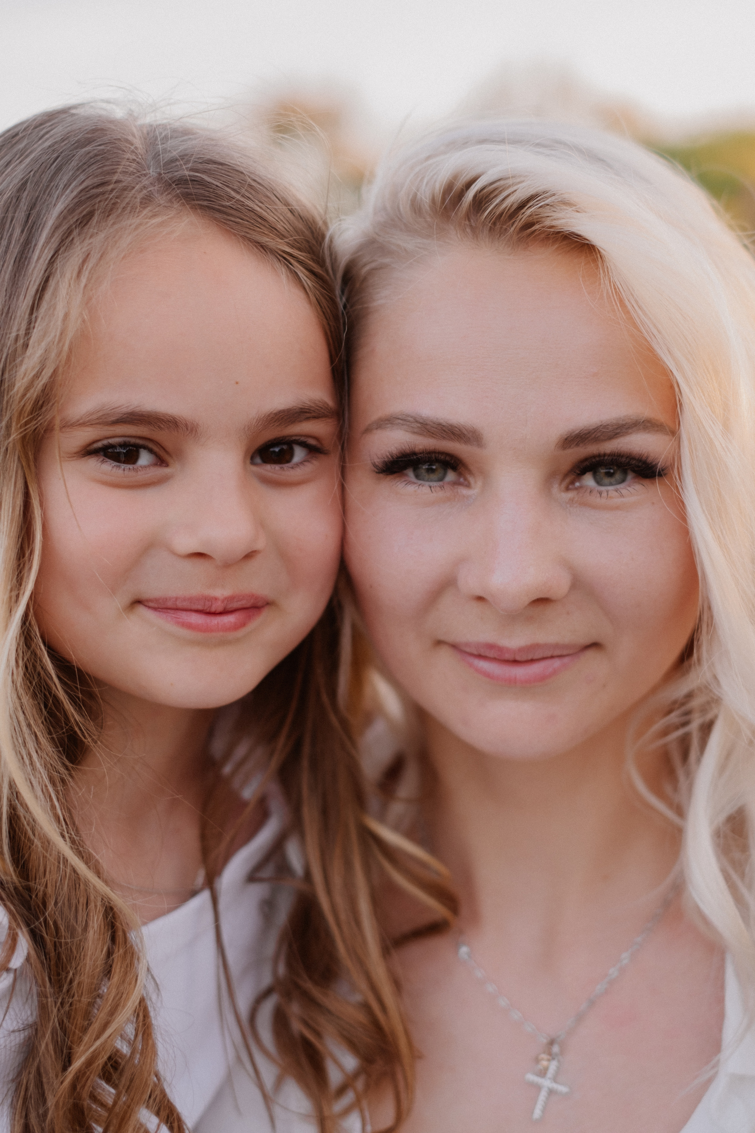 Семейная прогулочная фотосессия Ира+Ри+Арсен+Ваник+Давид+Амиран. Свадебный и семейный фотограф г. Волгоград Биленко Ангелина