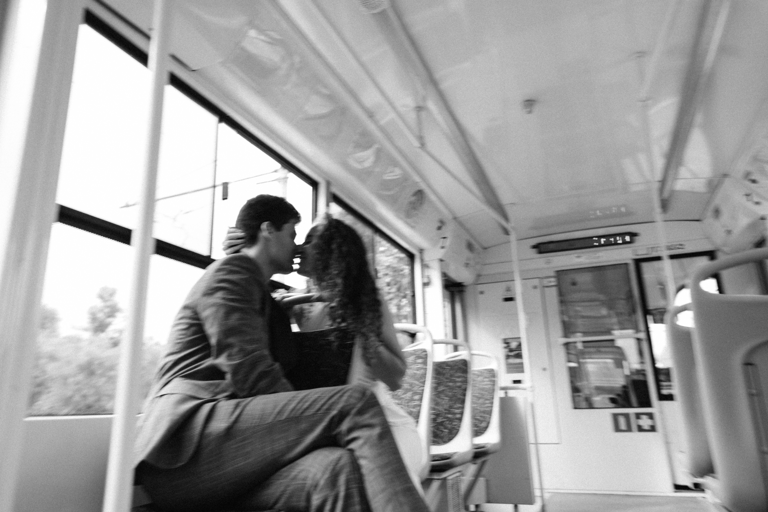 ЗАГС + свадебная прогулка Каролины и Артема. Свадебный и семейный фотограф г. Волгоград Биленко Ангелина