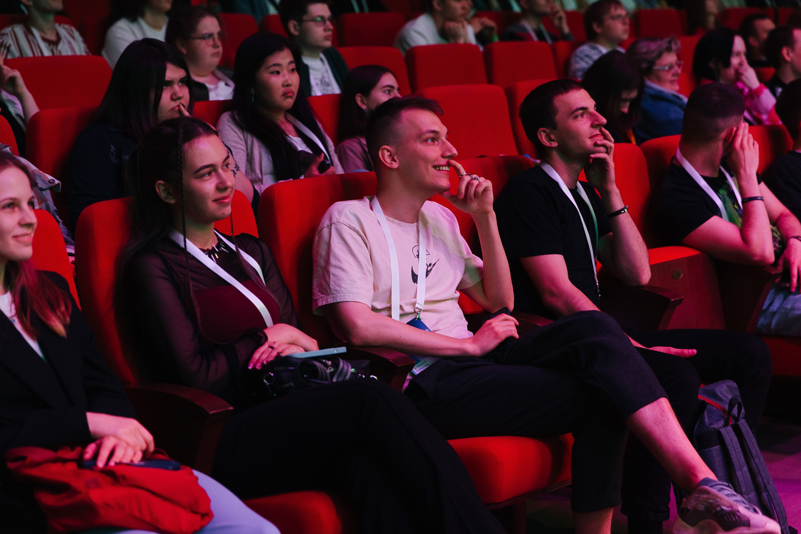 Сбер лекция по ИИ. Фотограф в Красноярске Любовь Малеева