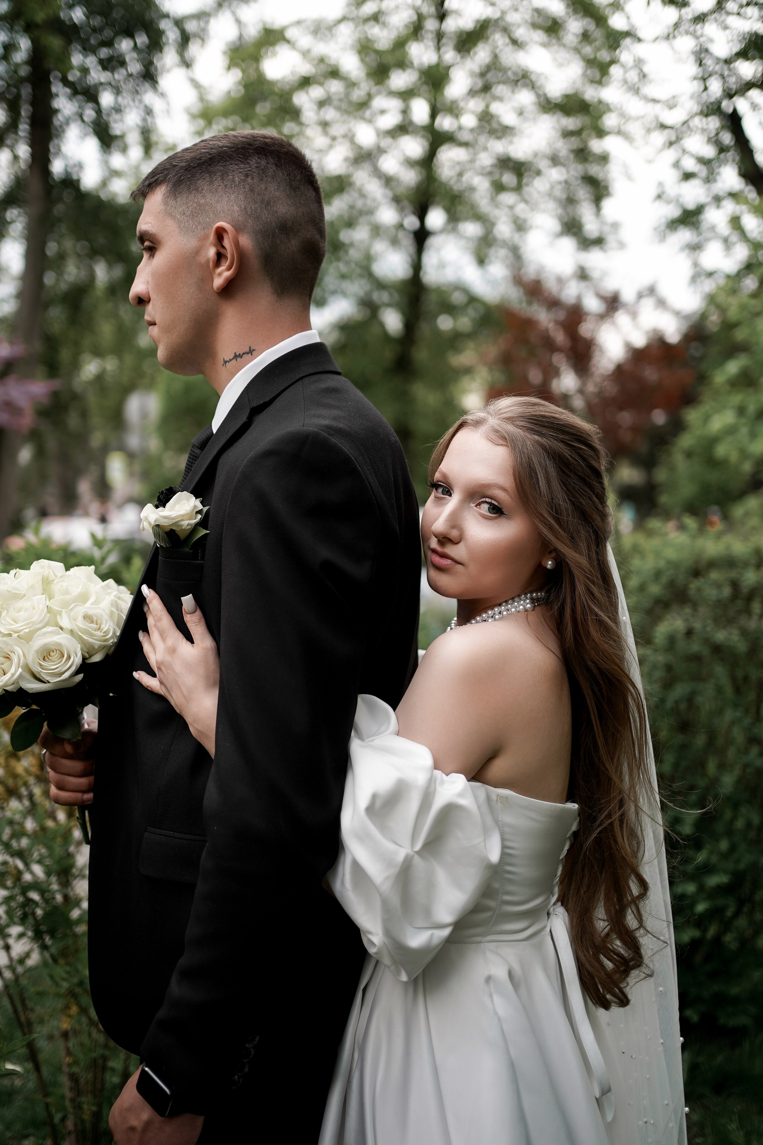 Свадебная прогулка Жанны и Рамиса в парке имени Октябрьской революции. Свадебный фотограф в Ростове-на-Дону. Таинство Крещения и Венчания, семейные фотосессии. Алёна Чёботова