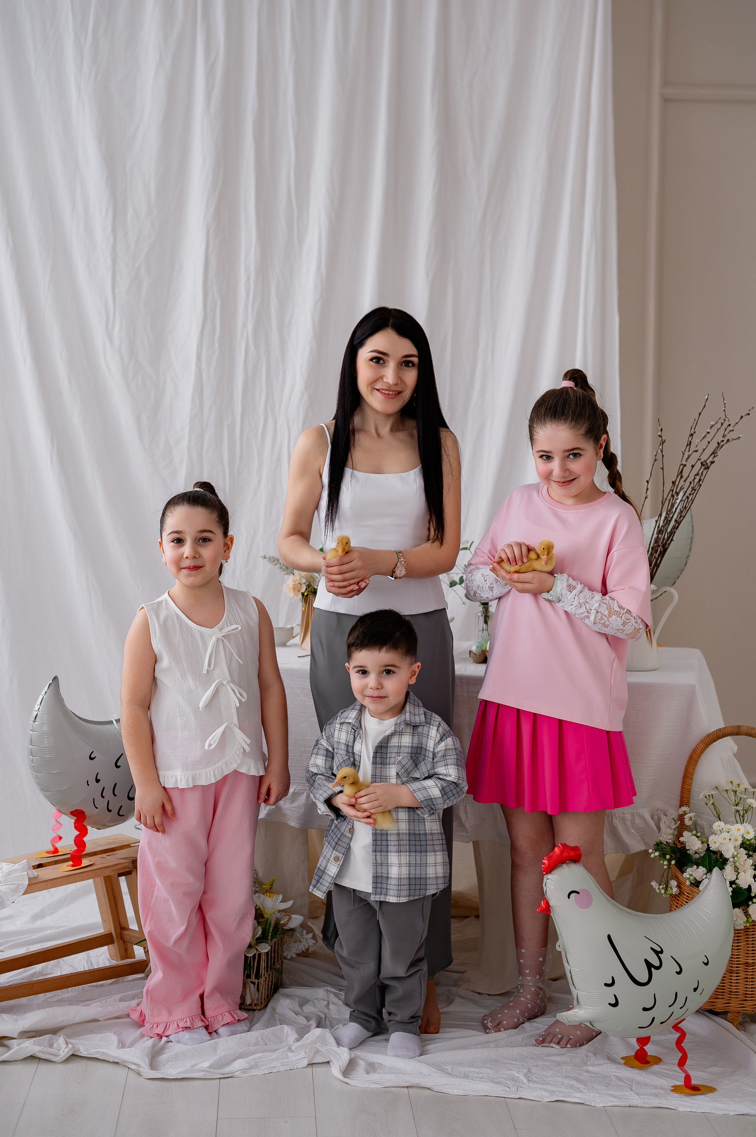 Лев Арина Вика Алена. Фотограф Татьяна Иванчикова