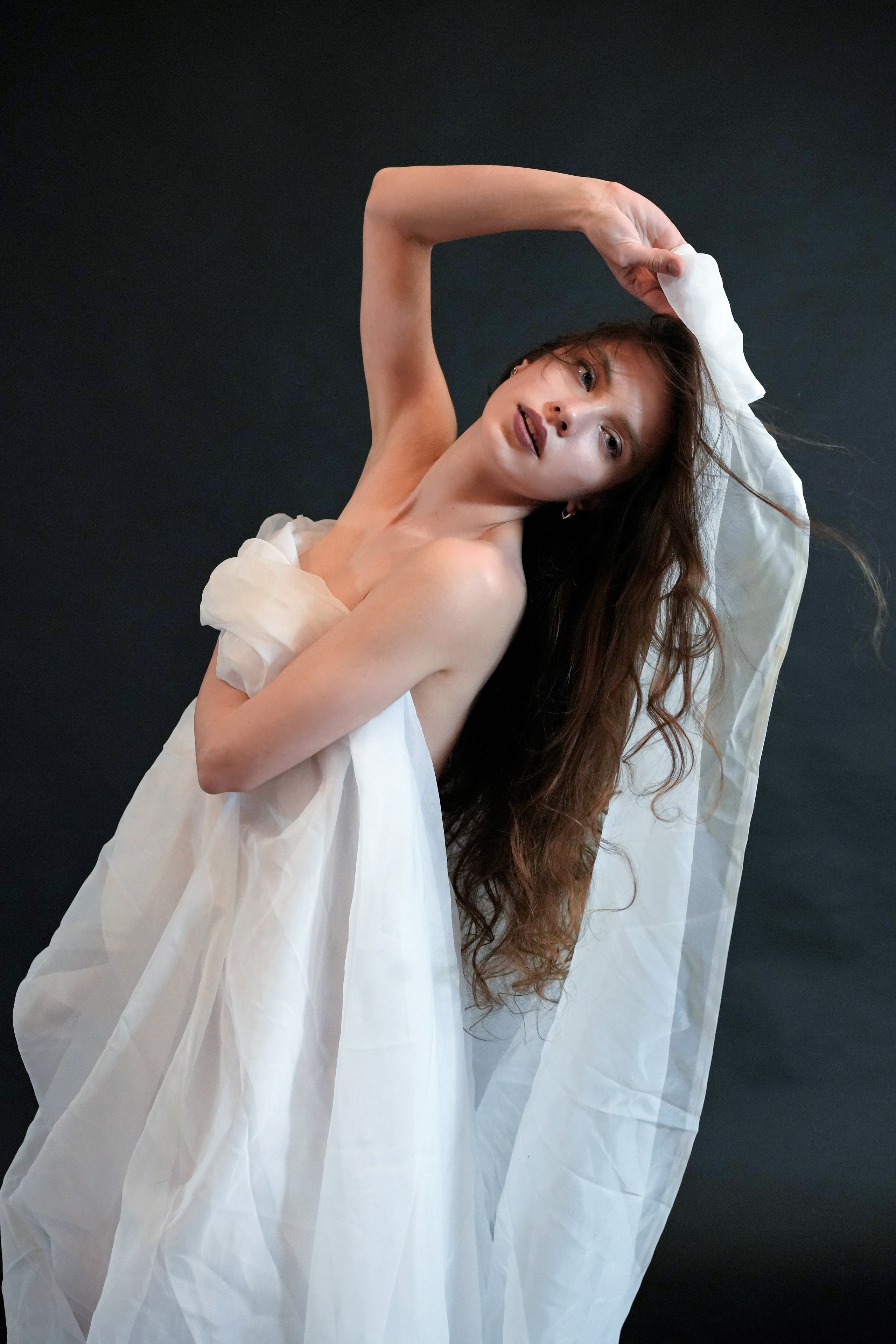 Коммерция тюль. Костюмер, художник кино и телевидения в спб