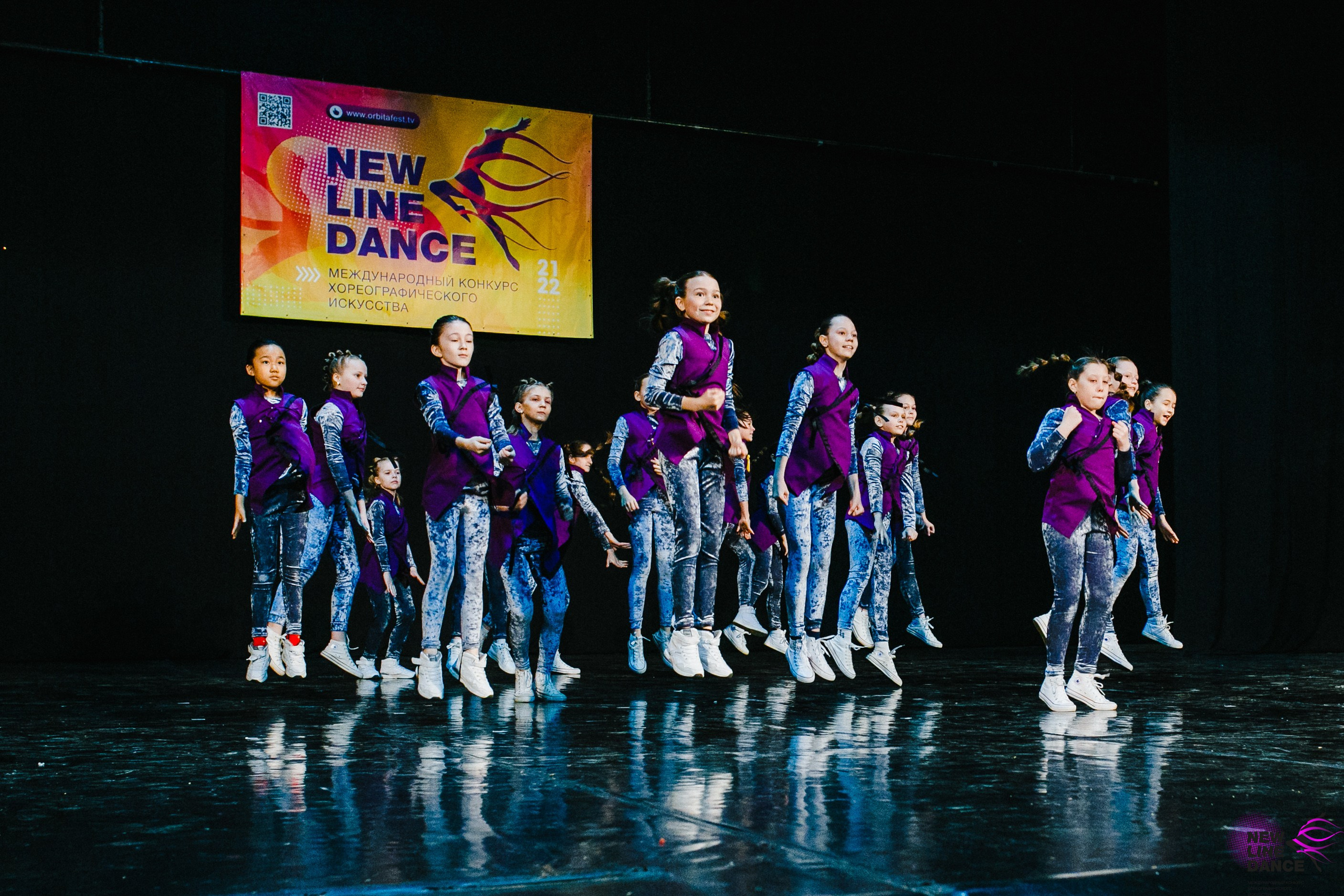 Концерты new line dance-magic universe-red. Фотограф в Новосибирске Ася Зверева