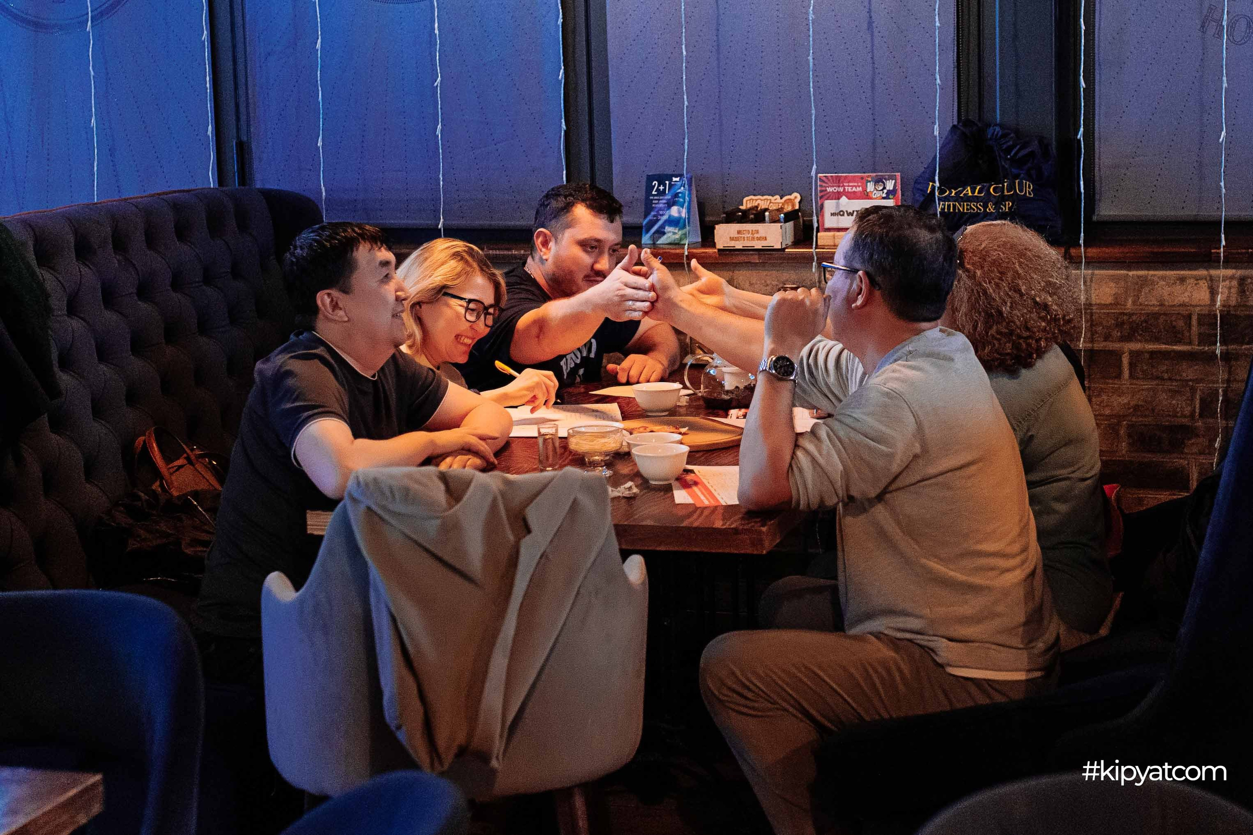 Эйнштейн Party