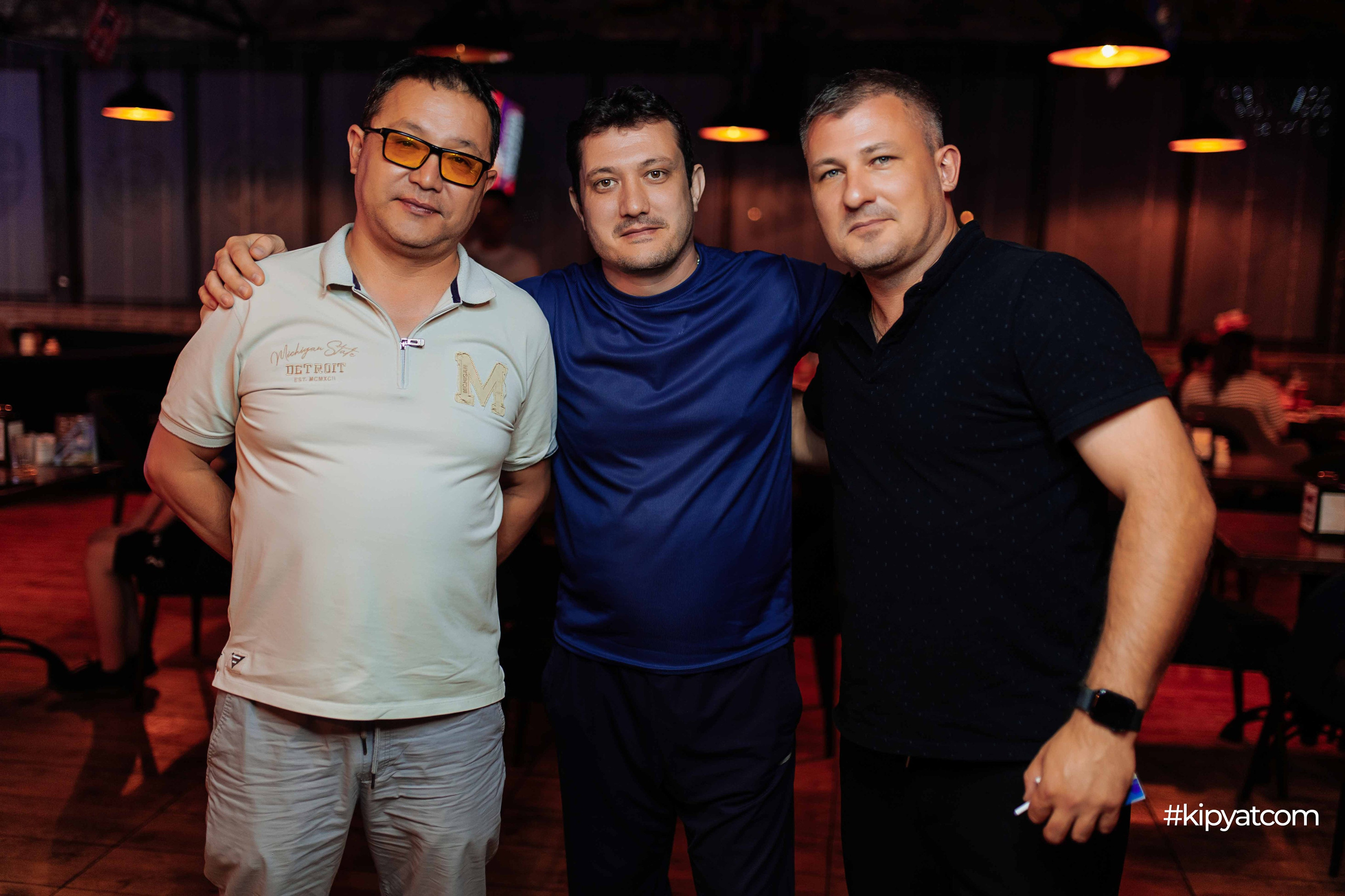 Эйнштейн Party
