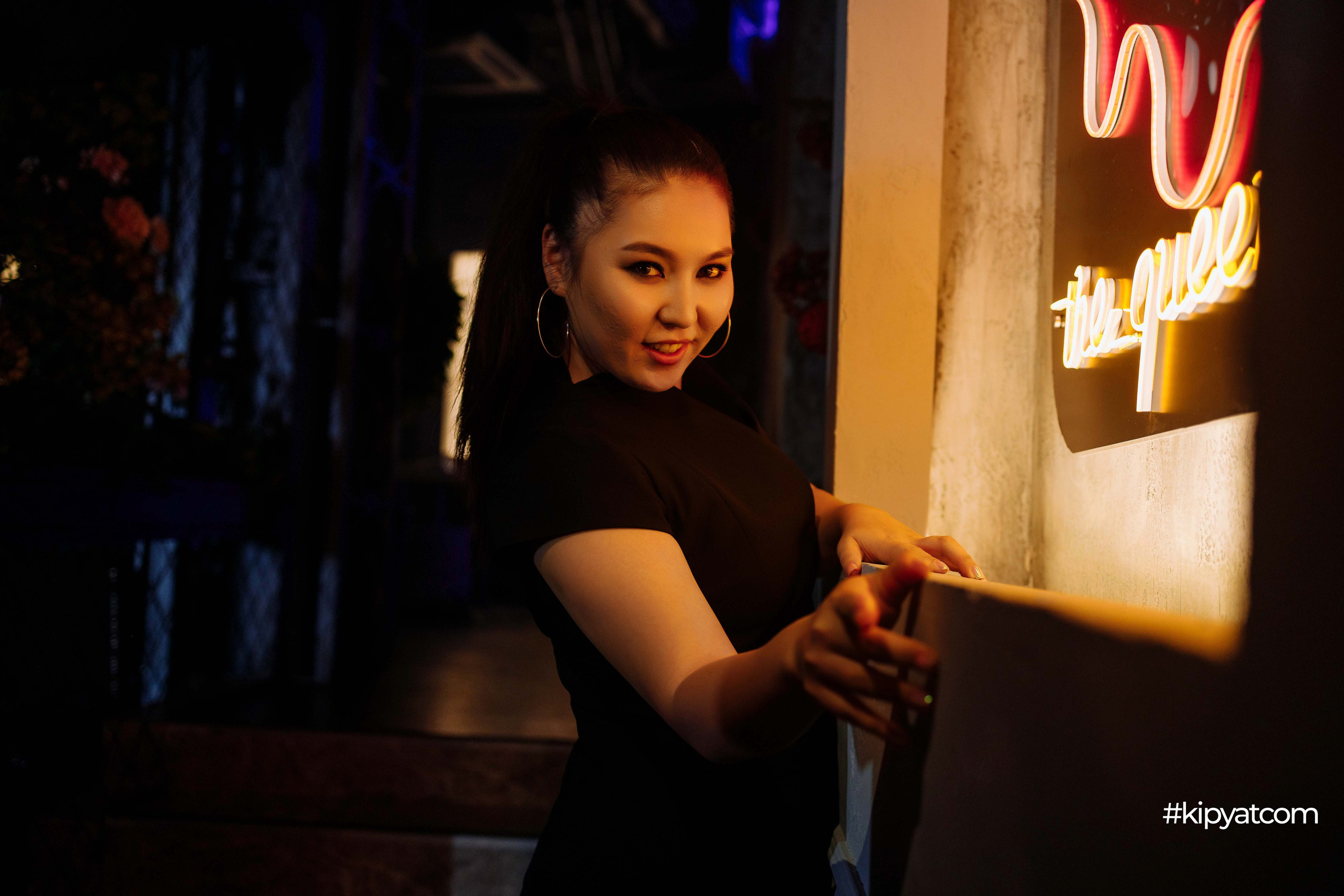 The Queen Prive. Кипятком Шымкент