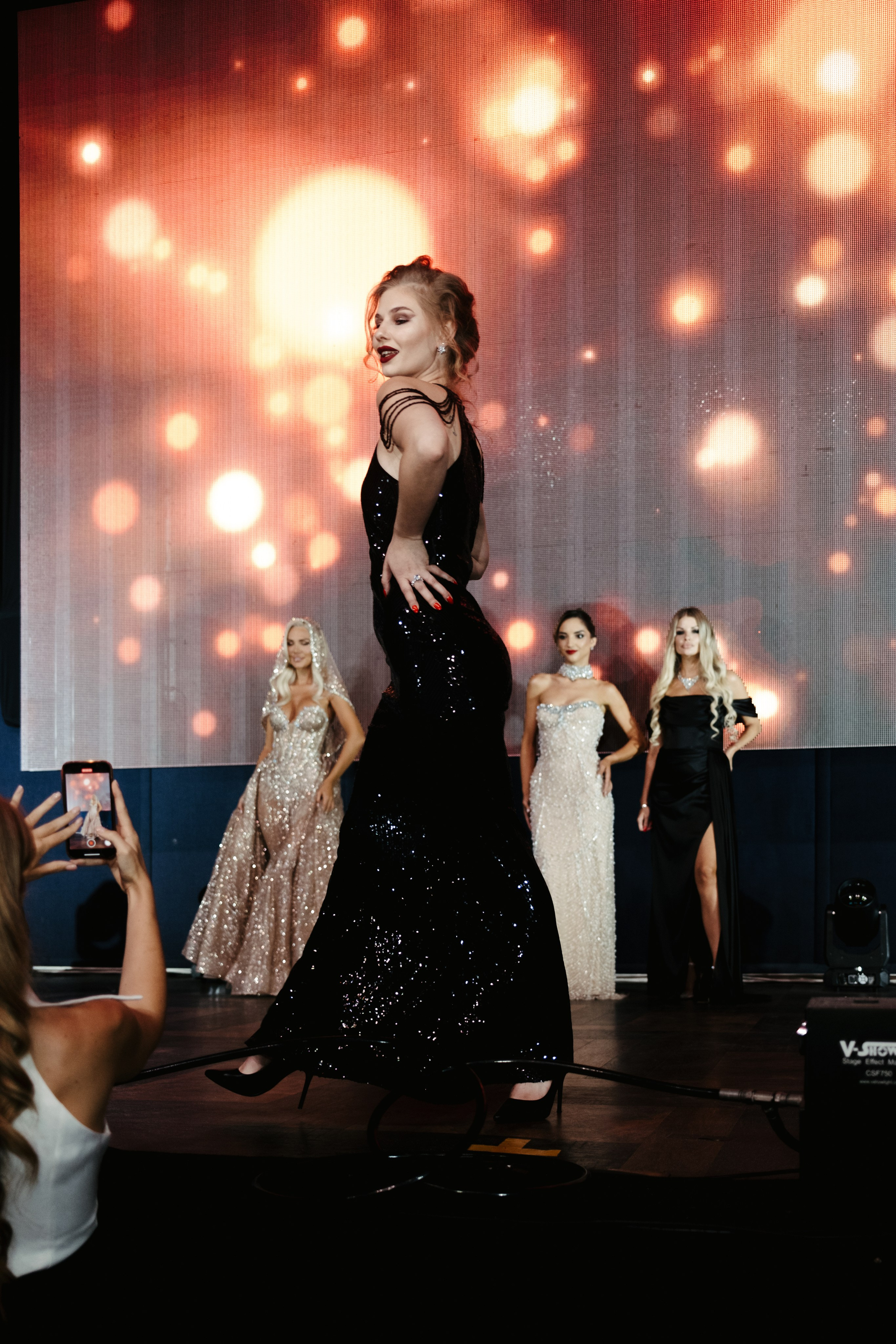 Мисс и Миссис Россия Земли Краснодар 2025 программа. Свадебный и репортажной фотограф Денис Ожигин в Краснодаре и Краснодарском крае