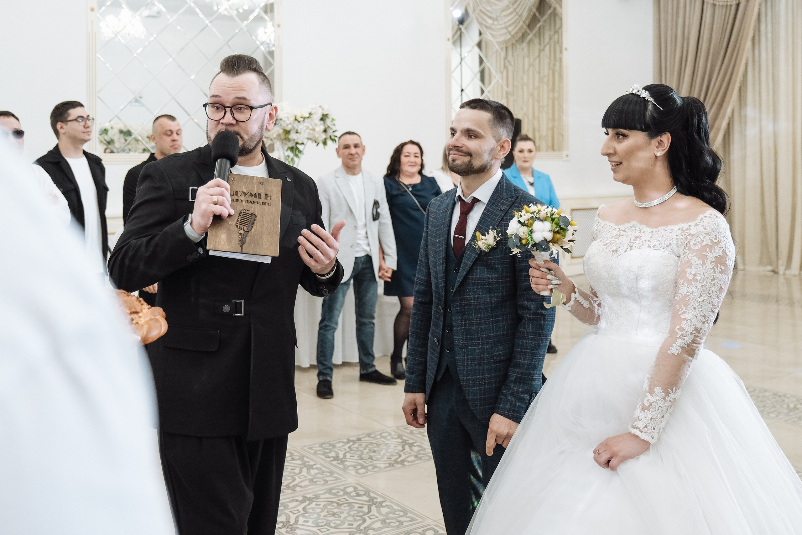 Сергей и Евгения_свадебная фотосессия в Версале. Свадебный фотограф в Челябинске Сырчикова Наталья