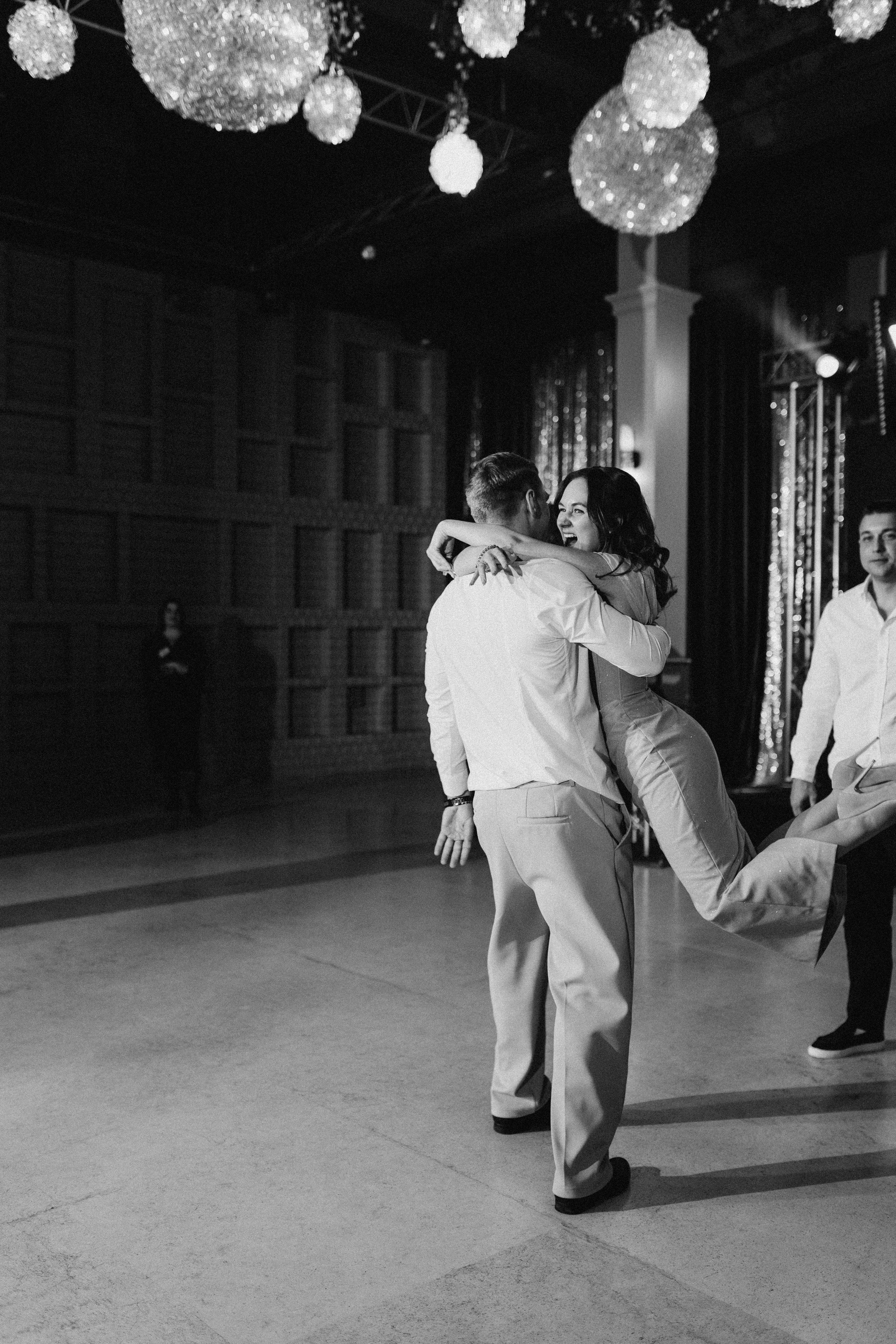 Вадим и Ксения. Фотограф Тимербаева Алина г. Сургут