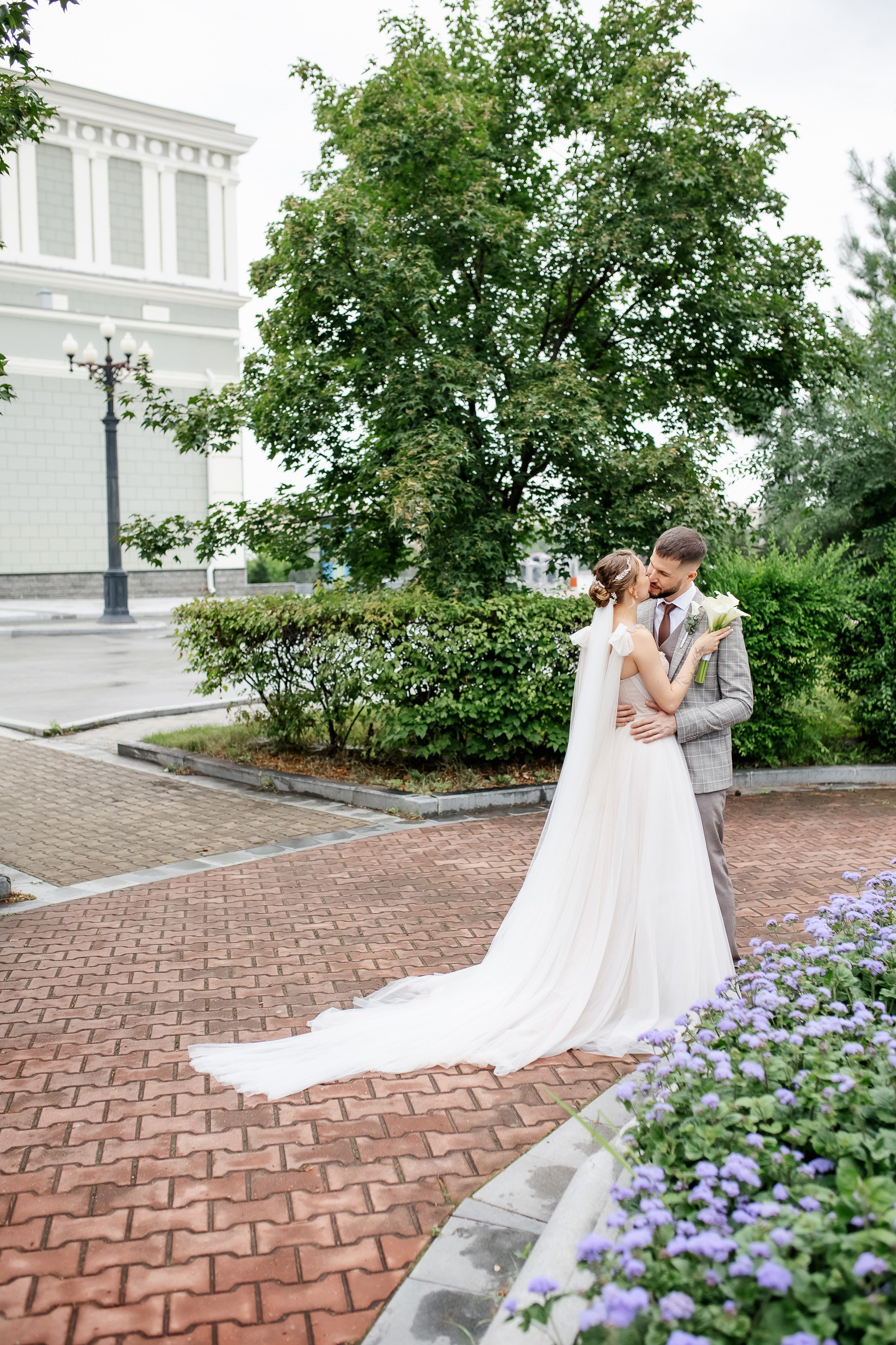 Степан и Ульяна. Утро. Загс. Прогулка. Дождь и солнце. Свадебный фотограф в Хабаровске