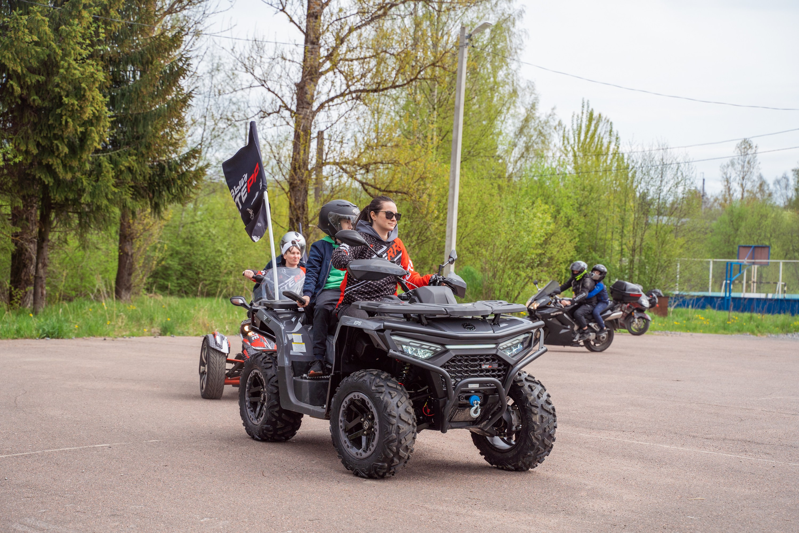 Мотоциклы —репортажная фотосъемка в Санкт-Петербурге. Свадебный, семейный, портретный, репортажный фотограф в Санкт-Петербурге