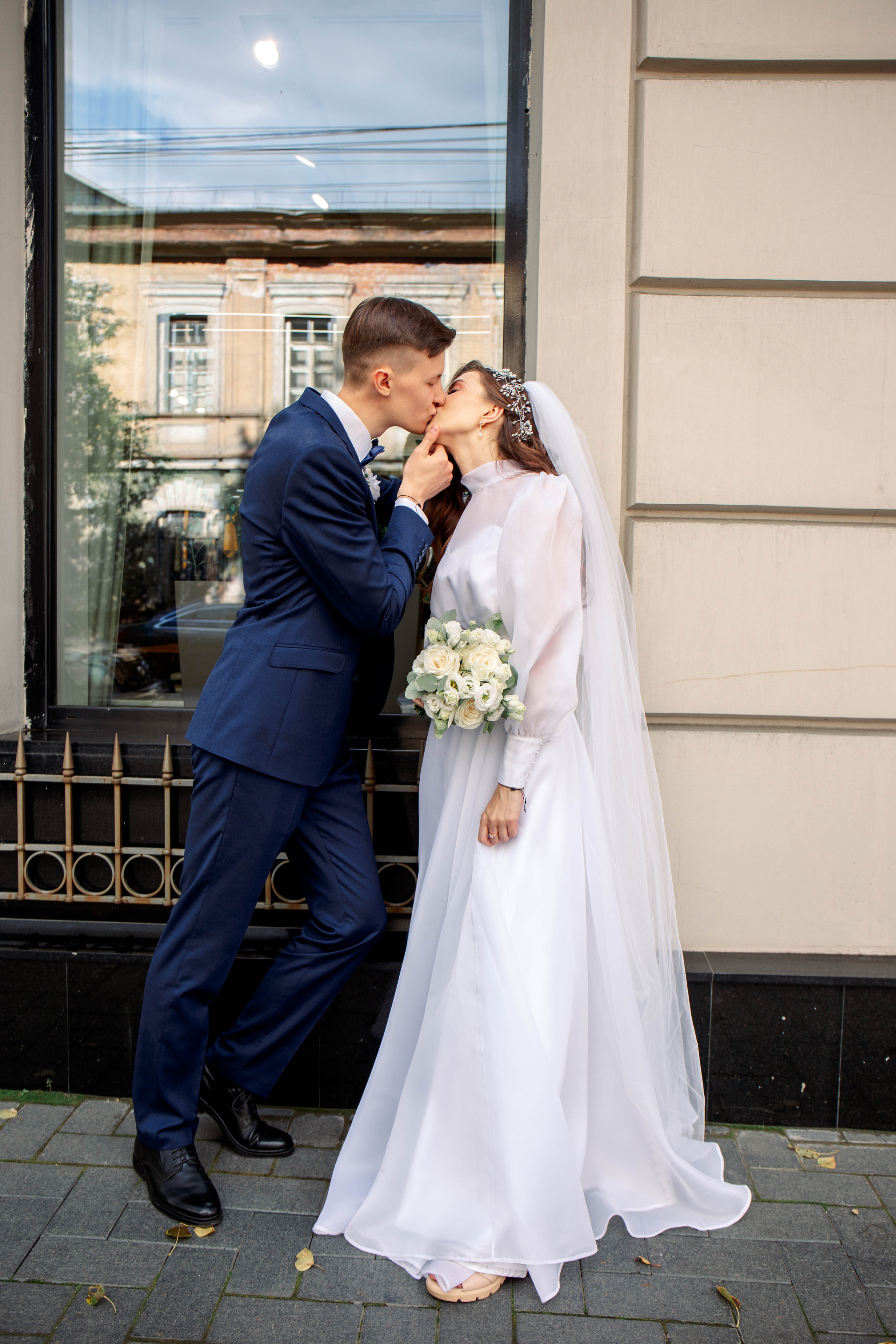 Роман и Ксения. Для тех, кто не ждёт удачи, а создаёт её. Каждая фотосессия — это твой момент, твой стиль, твой успех. 📸