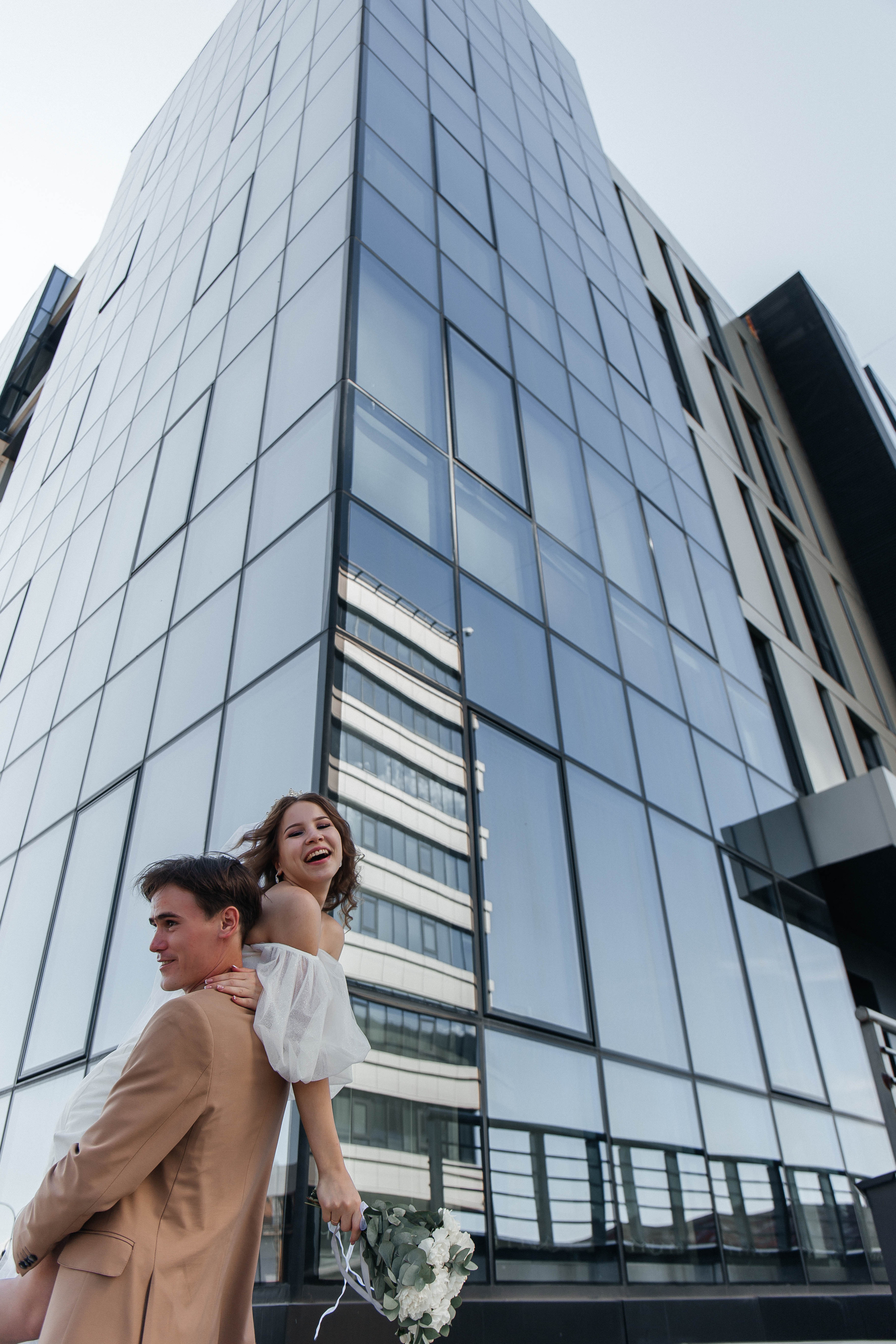 Город. Для тех, кто не ждёт удачи, а создаёт её. Каждая фотосессия — это твой момент, твой стиль, твой успех. 📸