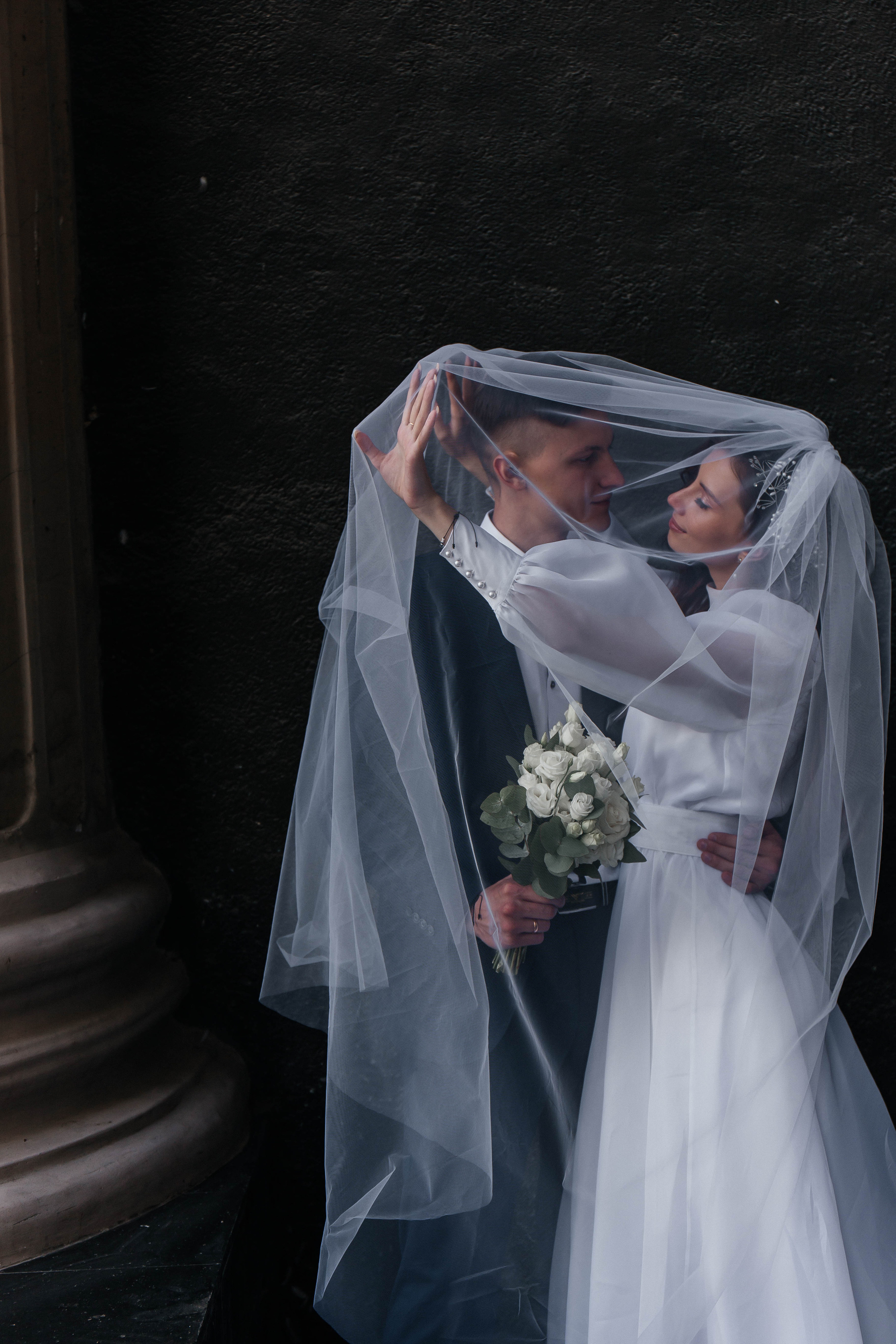 Роман и Ксения. Для тех, кто не ждёт удачи, а создаёт её. Каждая фотосессия — это твой момент, твой стиль, твой успех. 📸