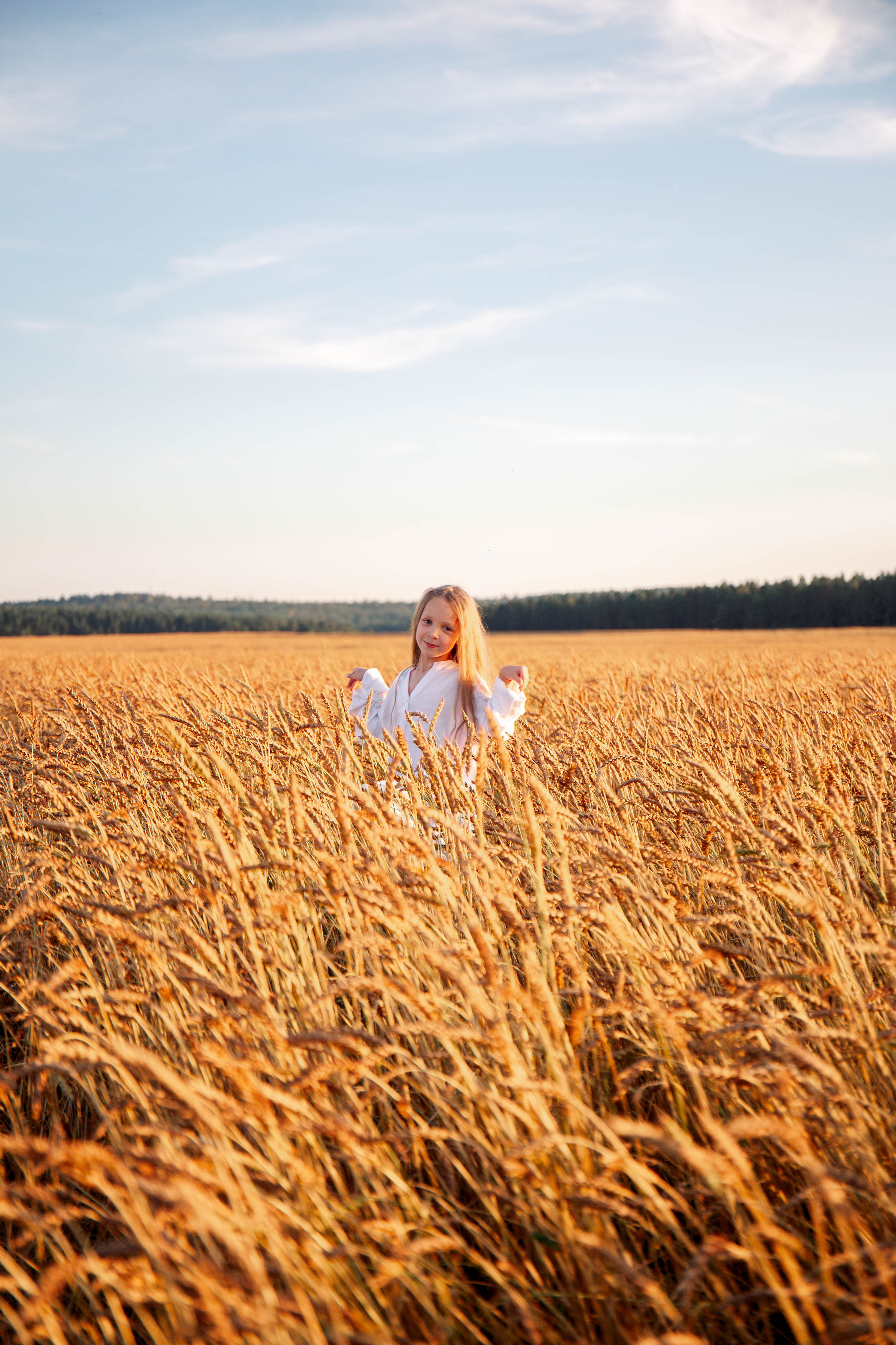 Мама дочь. Для тех, кто не ждёт удачи, а создаёт её. Каждая фотосессия — это твой момент, твой стиль, твой успех. 📸