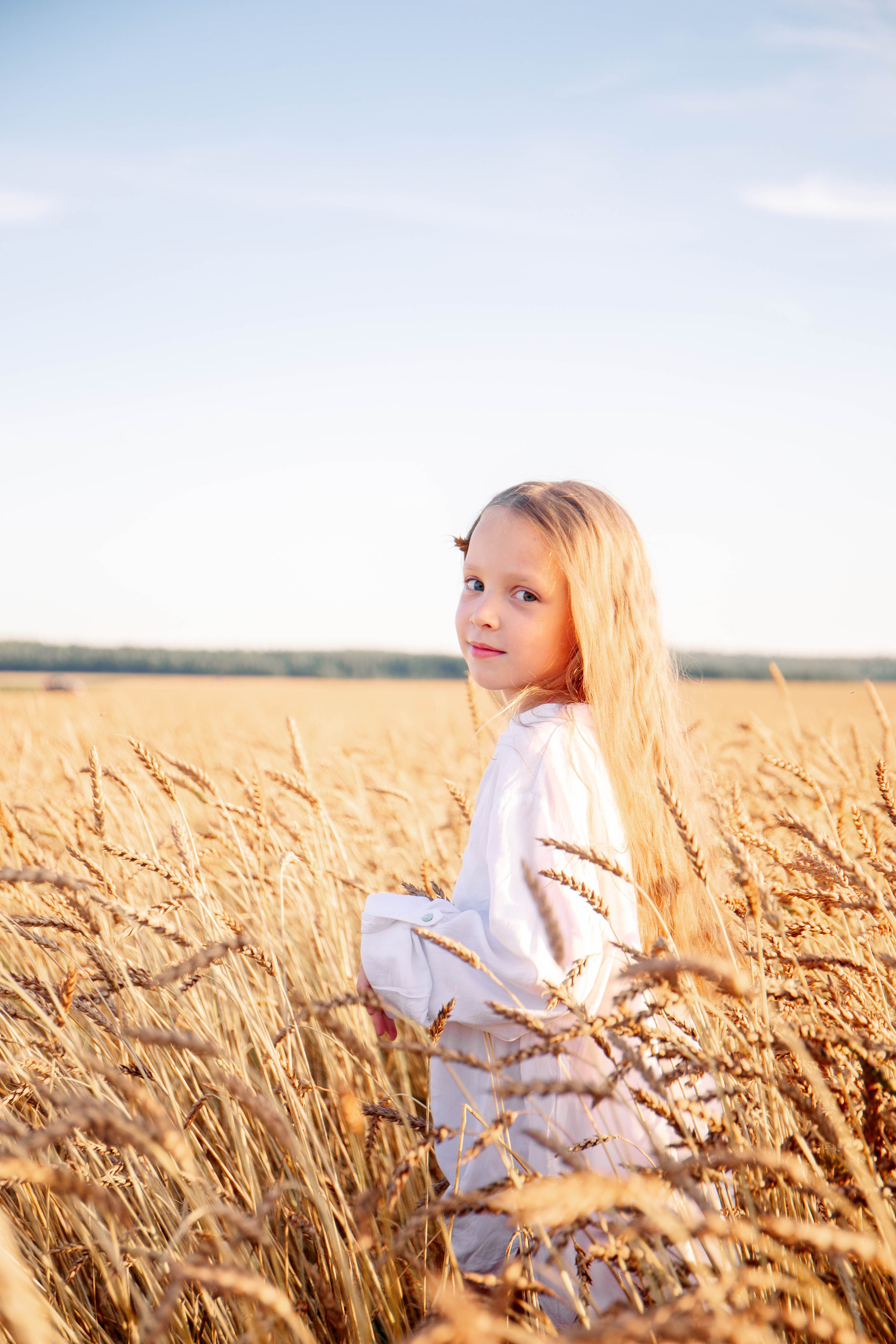 Мама дочь. Для тех, кто не ждёт удачи, а создаёт её. Каждая фотосессия — это твой момент, твой стиль, твой успех. 📸