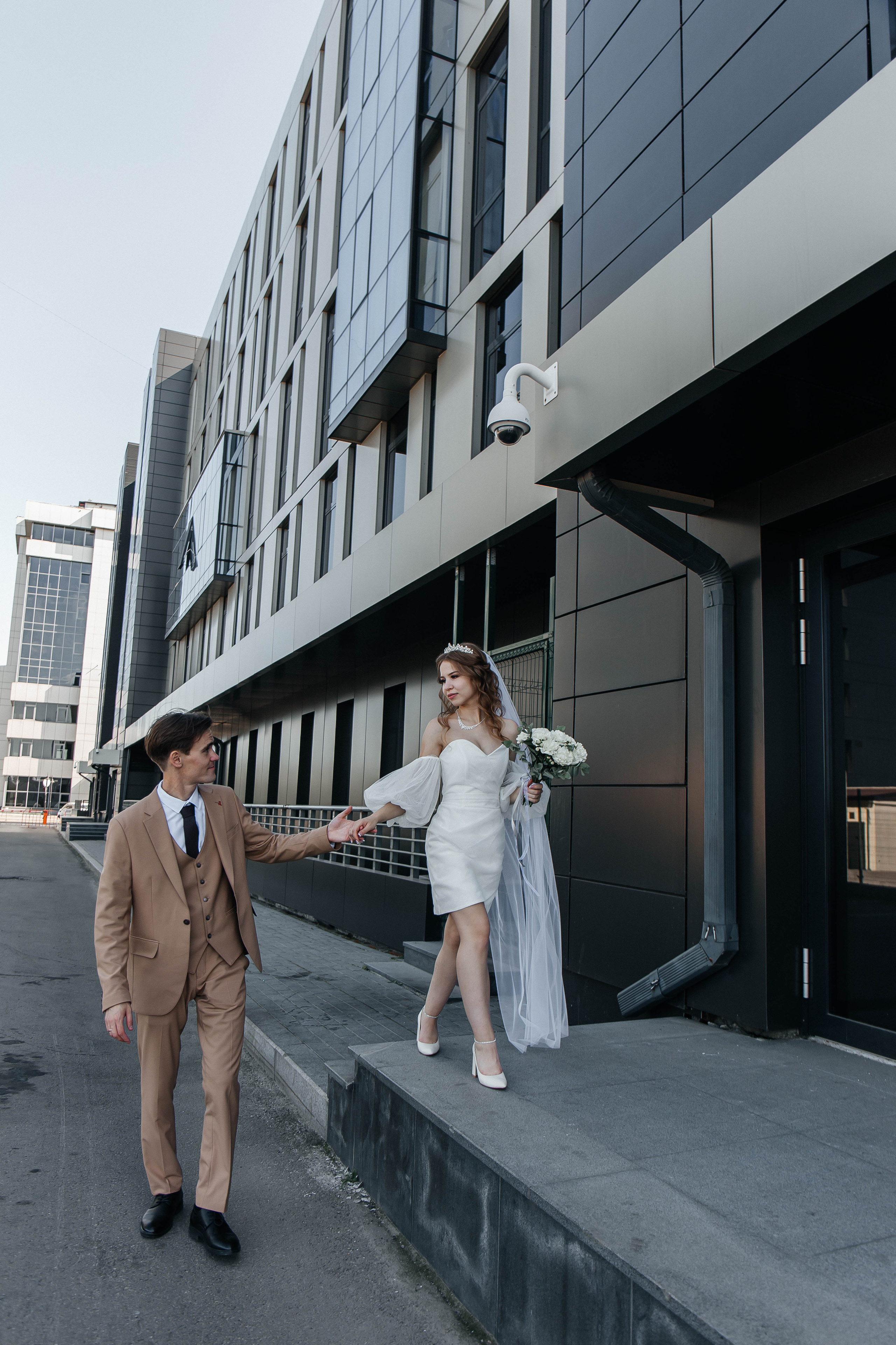 Город. Для тех, кто не ждёт удачи, а создаёт её. Каждая фотосессия — это твой момент, твой стиль, твой успех. 📸