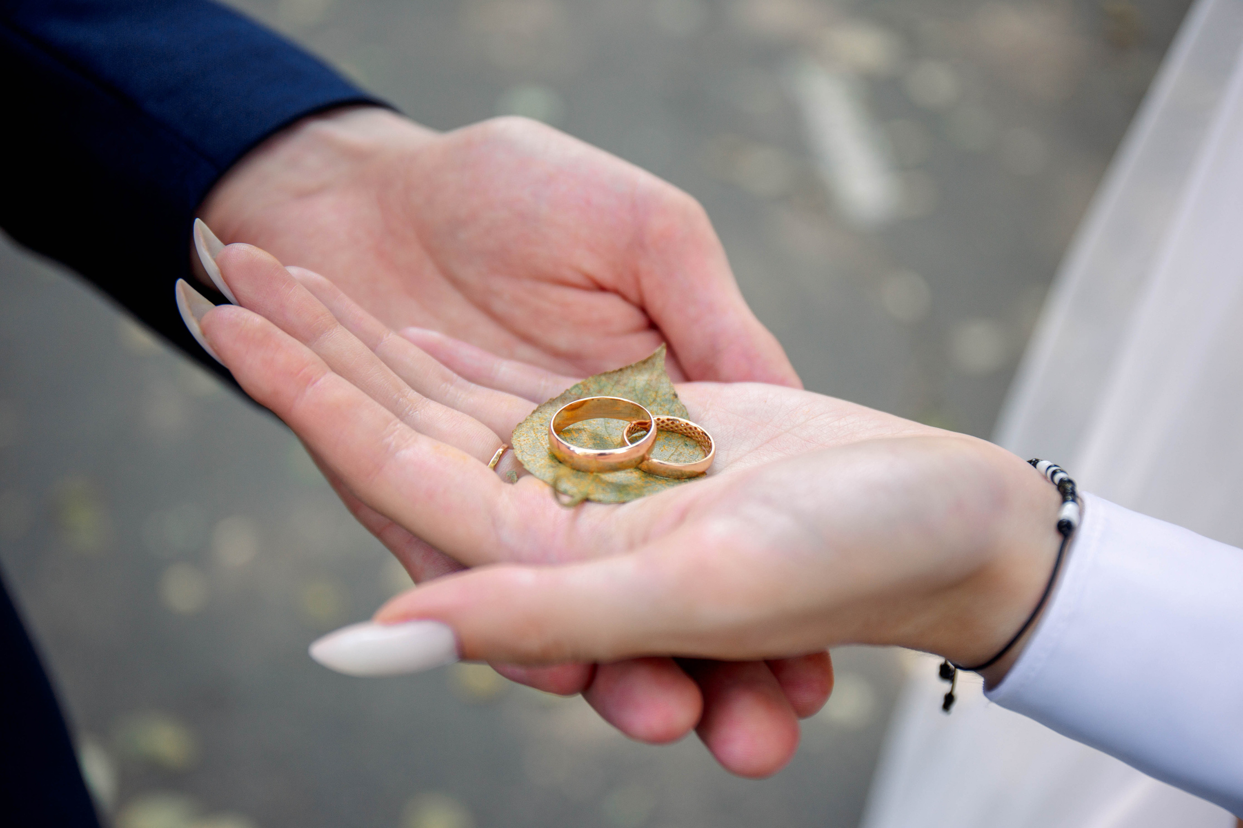 Роман и Ксения. Для тех, кто не ждёт удачи, а создаёт её. Каждая фотосессия — это твой момент, твой стиль, твой успех. 📸