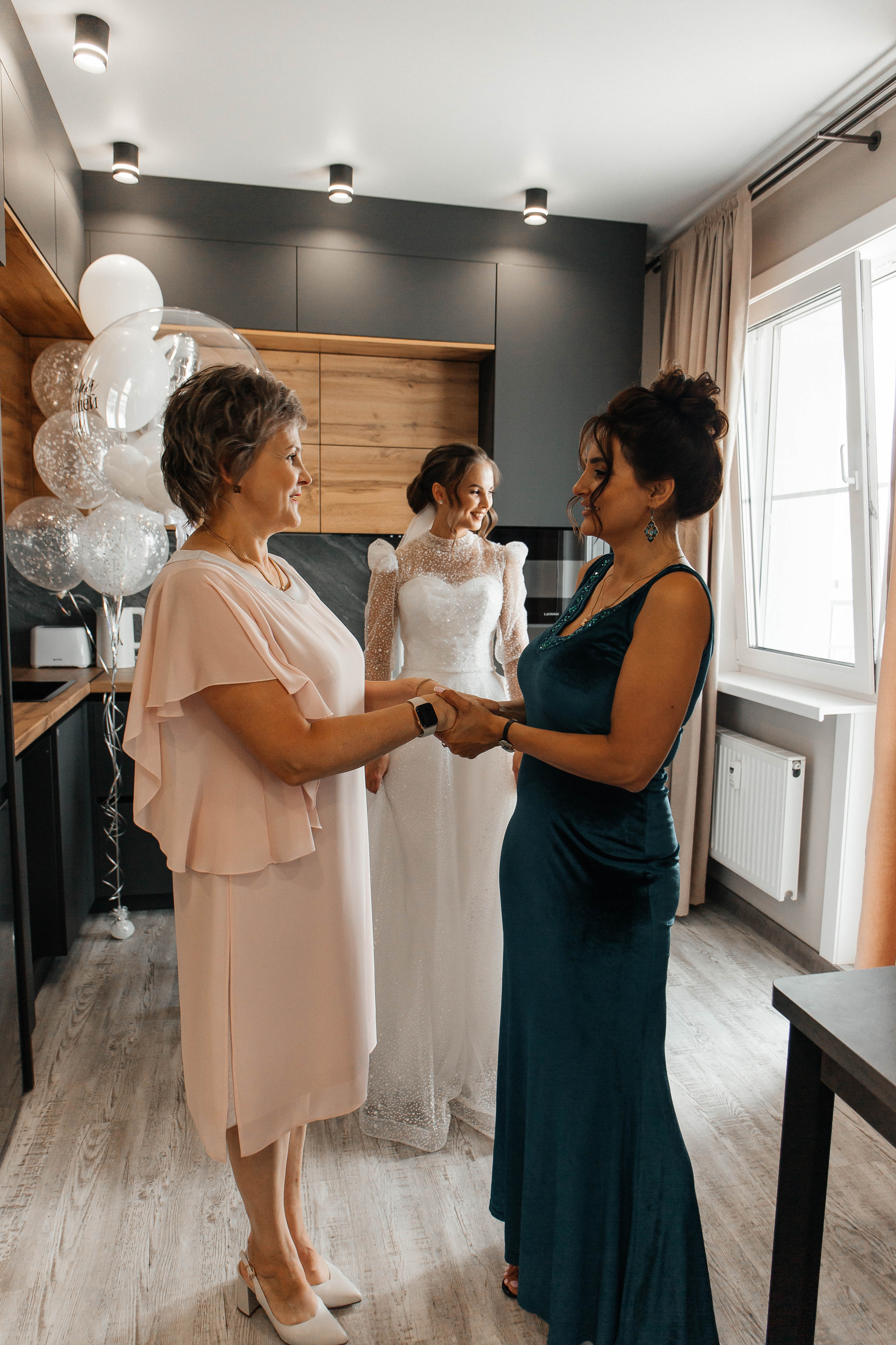 Утро невесты. Для тех, кто не ждёт удачи, а создаёт её. Каждая фотосессия — это твой момент, твой стиль, твой успех. 📸