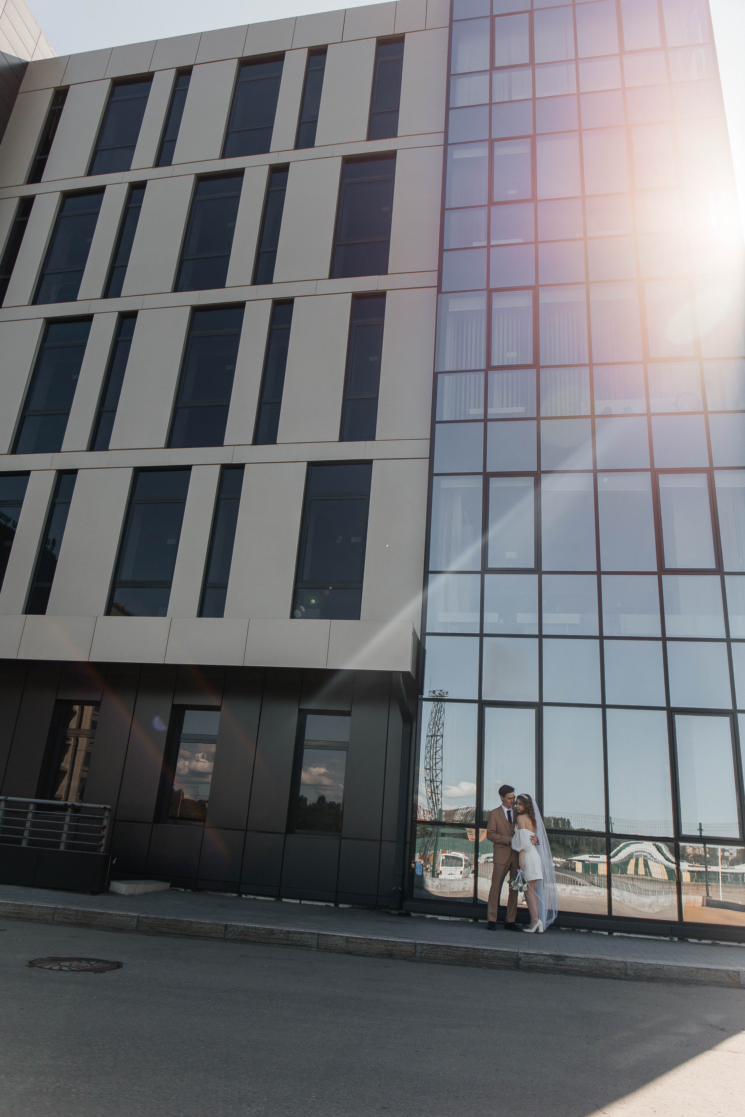 Город. Для тех, кто не ждёт удачи, а создаёт её. Каждая фотосессия — это твой момент, твой стиль, твой успех. 📸