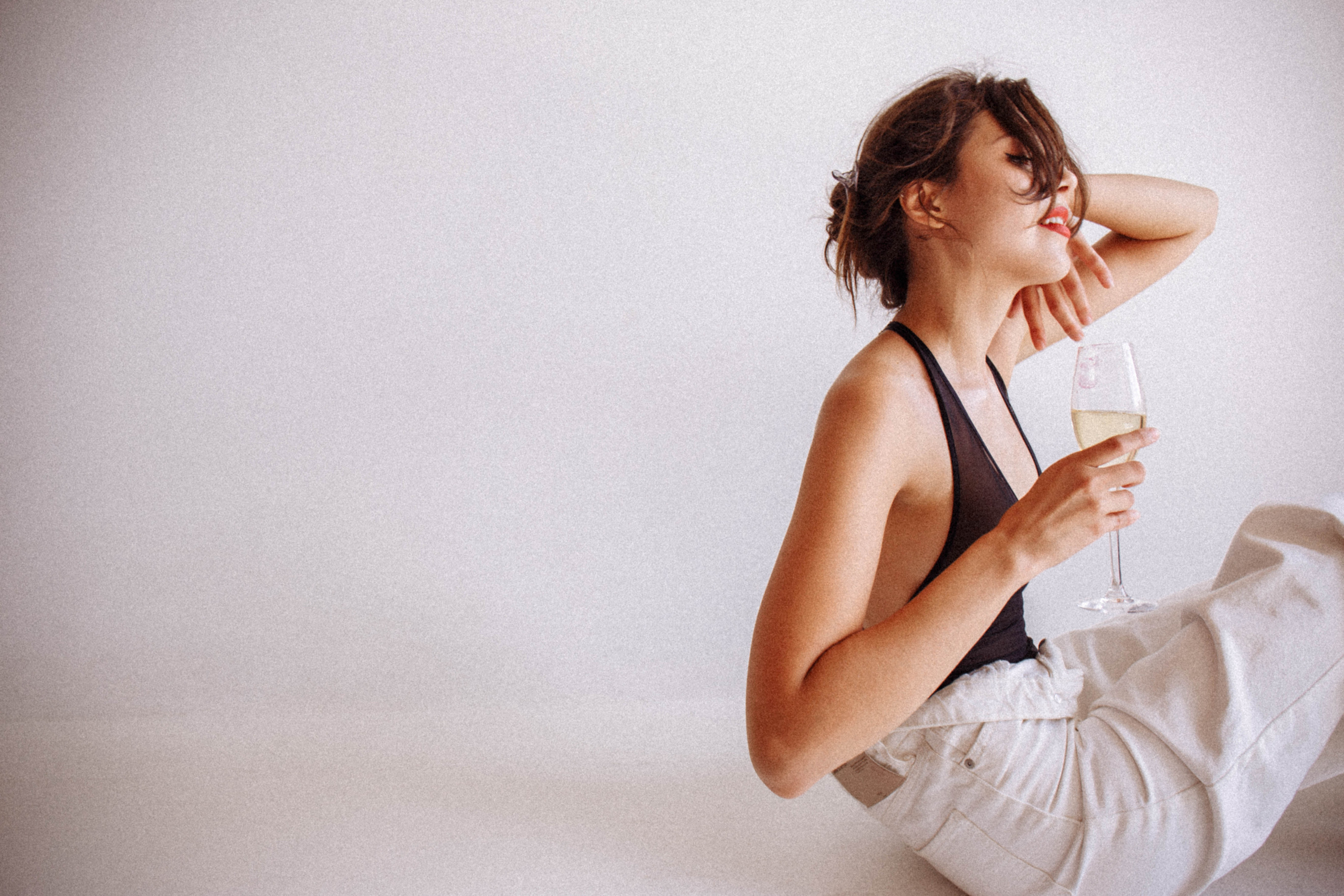 Даша. Для тех, кто не ждёт удачи, а создаёт её. Каждая фотосессия — это твой момент, твой стиль, твой успех. 📸