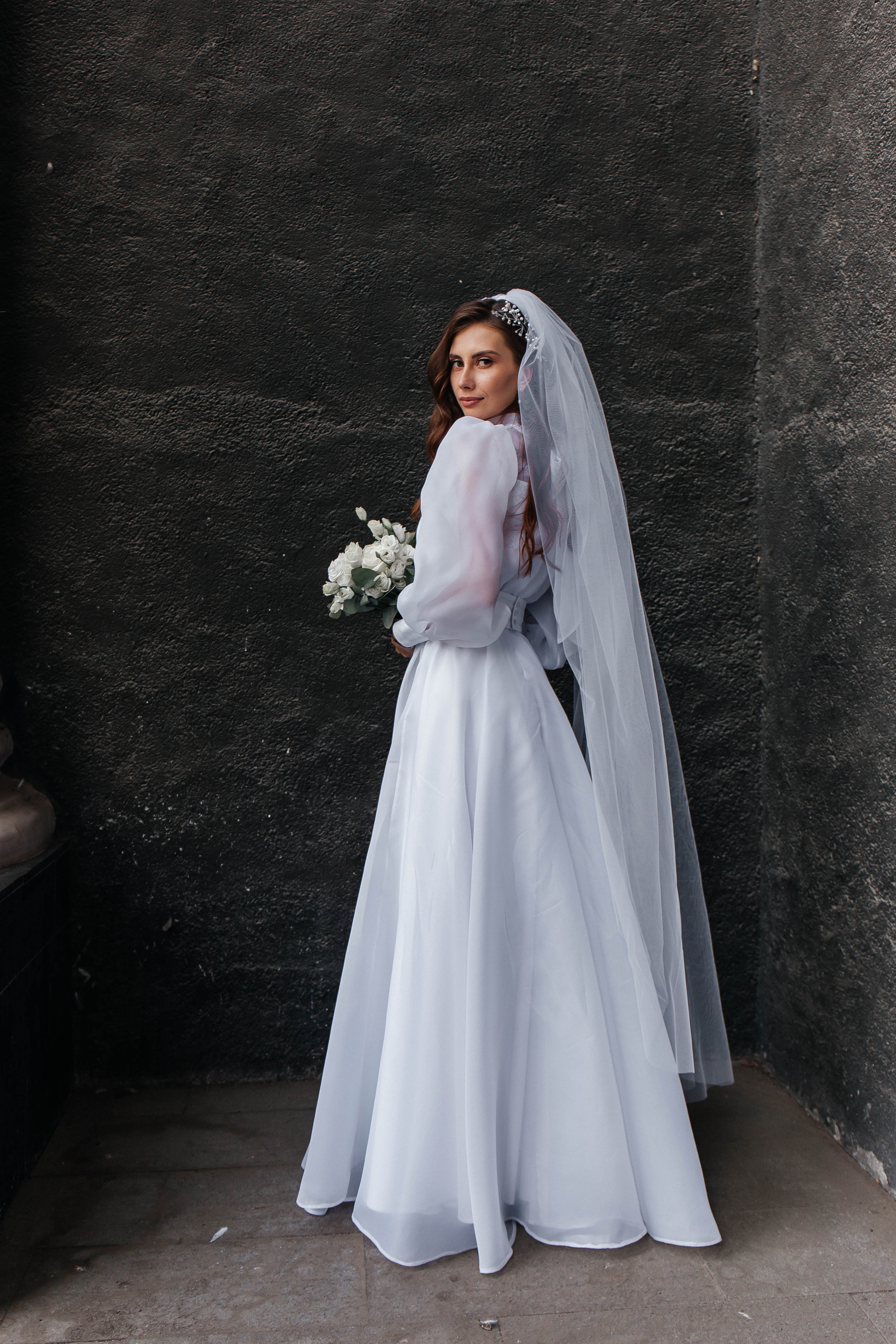 Роман и Ксения. Для тех, кто не ждёт удачи, а создаёт её. Каждая фотосессия — это твой момент, твой стиль, твой успех. 📸