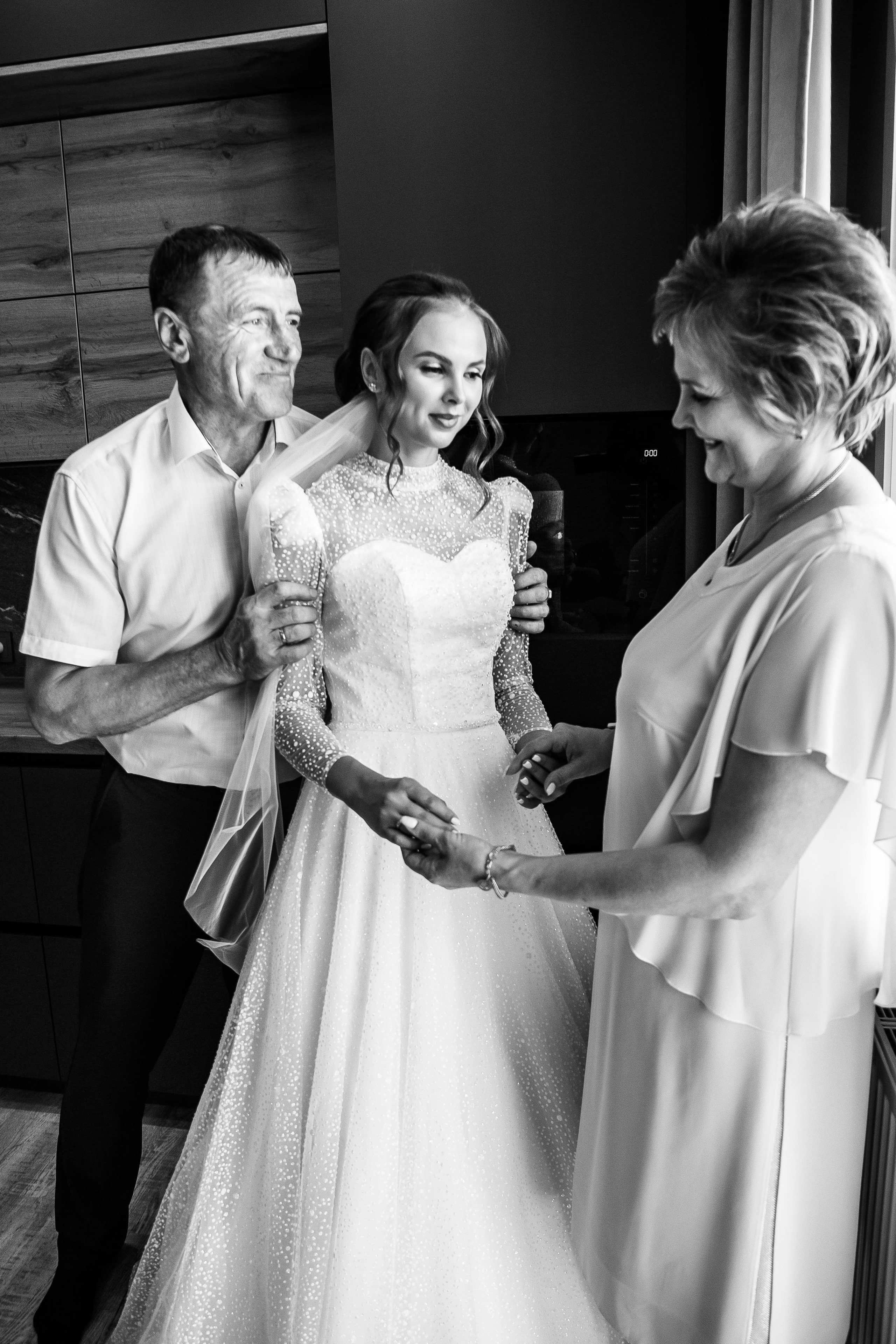 Утро невесты. Для тех, кто не ждёт удачи, а создаёт её. Каждая фотосессия — это твой момент, твой стиль, твой успех. 📸