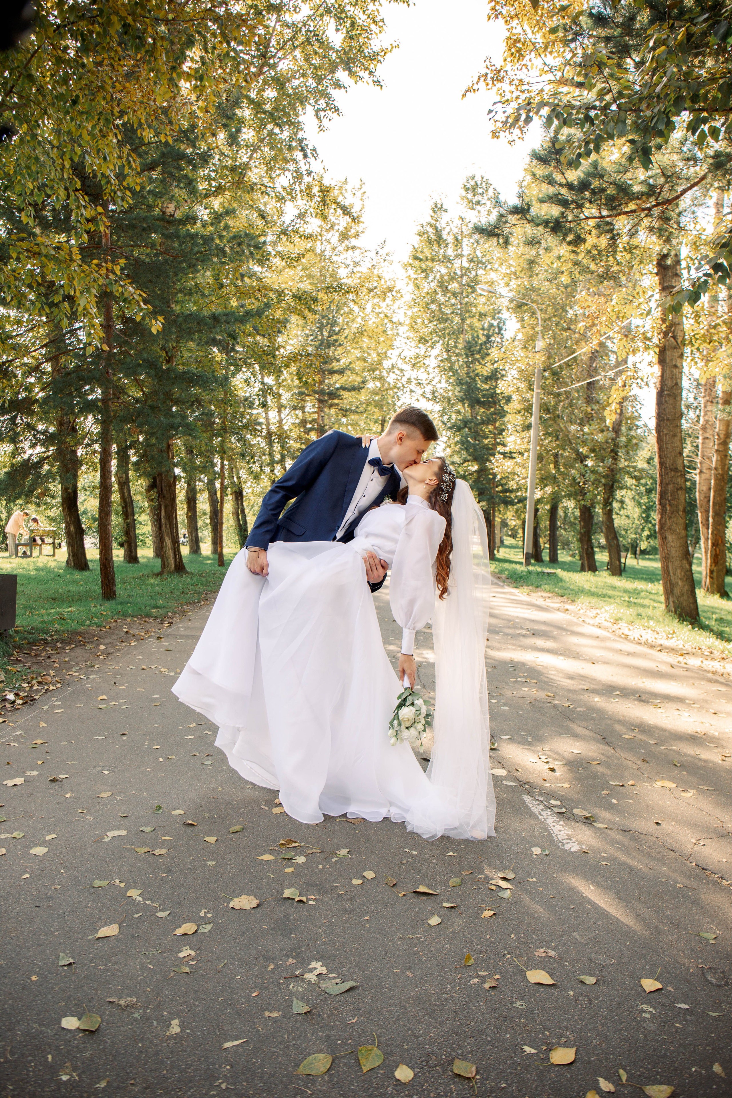 Роман и Ксения. Для тех, кто не ждёт удачи, а создаёт её. Каждая фотосессия — это твой момент, твой стиль, твой успех. 📸