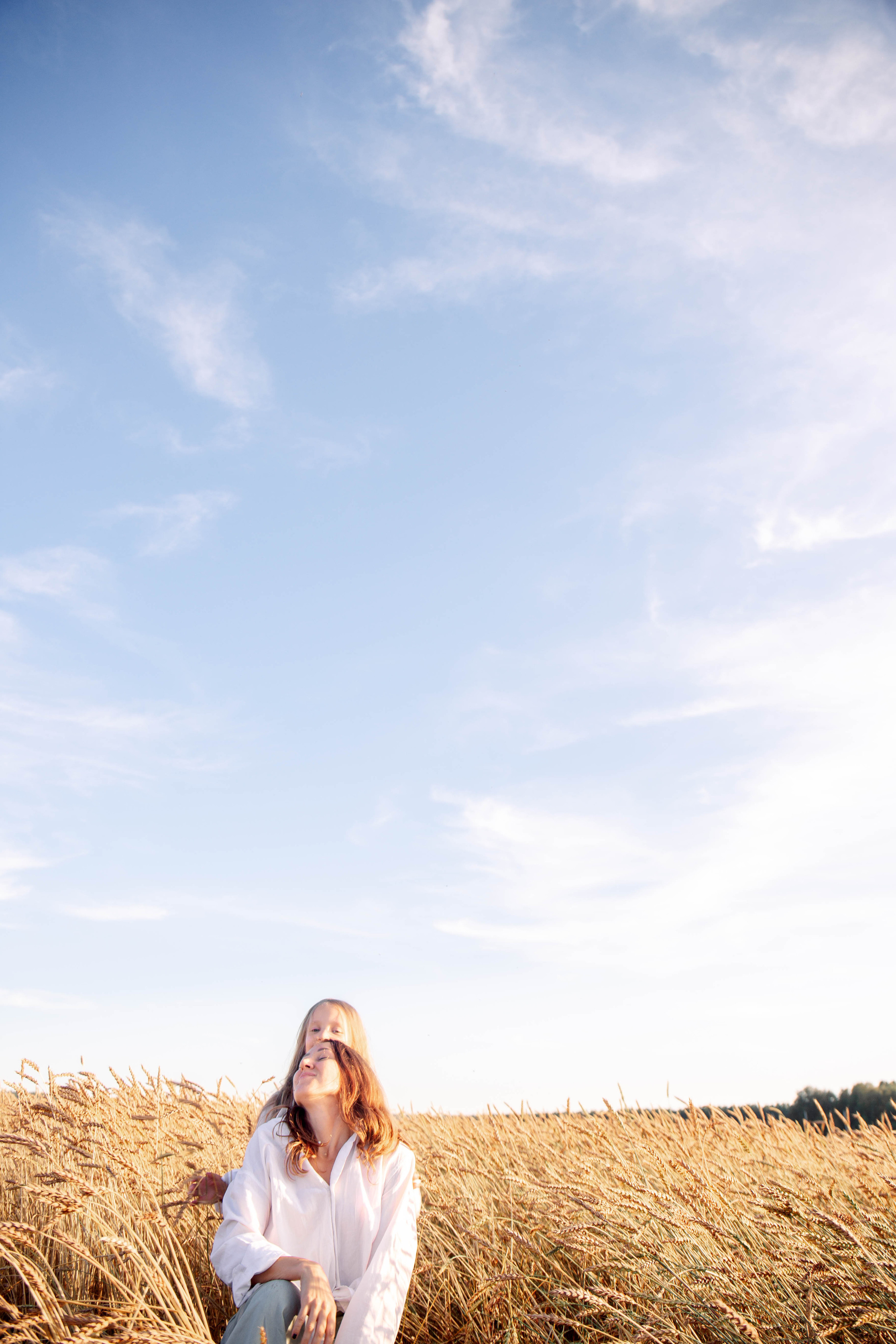 Мама дочь. Для тех, кто не ждёт удачи, а создаёт её. Каждая фотосессия — это твой момент, твой стиль, твой успех. 📸