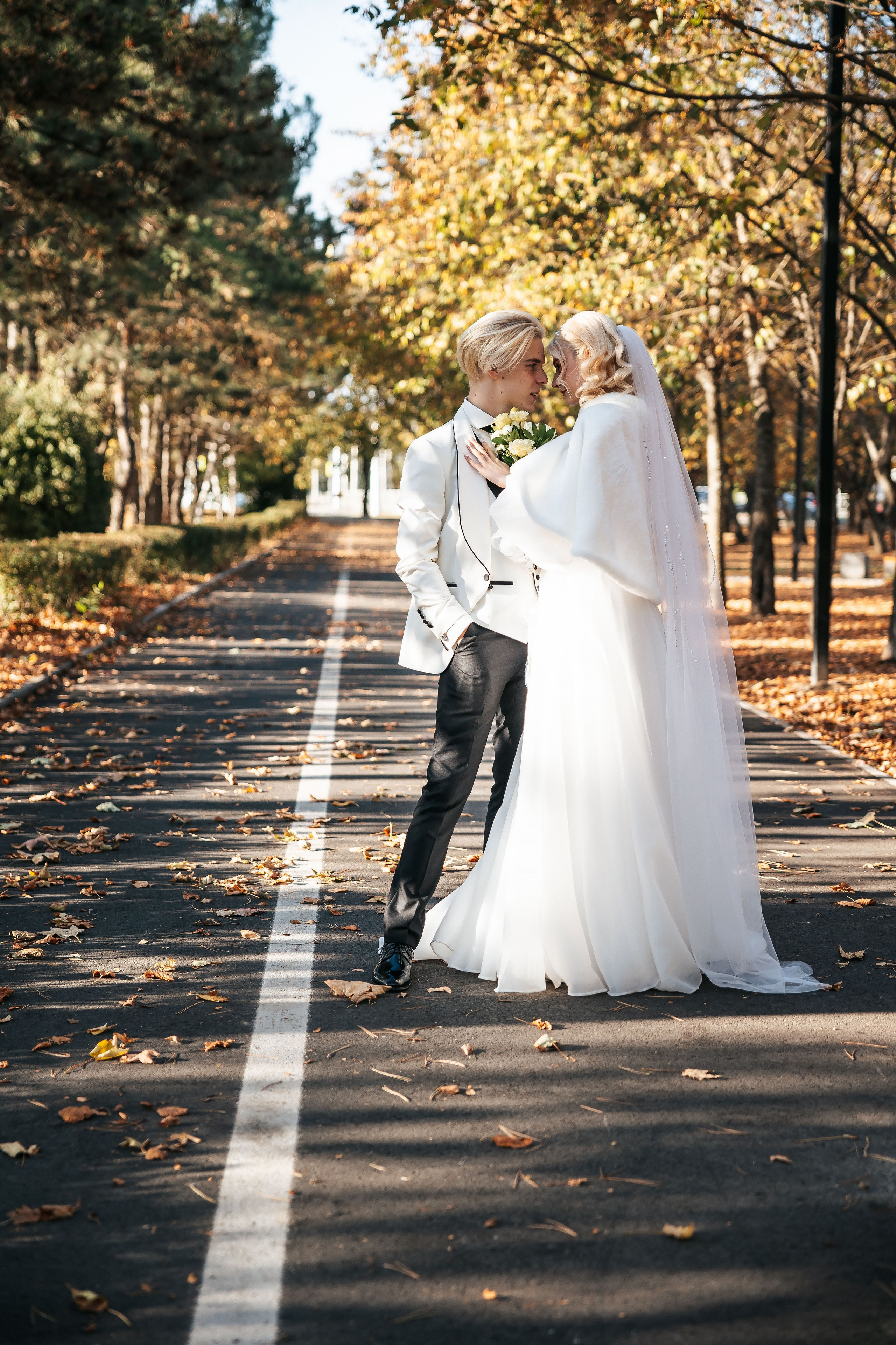 Сказочная свадебная прогулка. Свадебный фотограф Краснодар Ставрополь Ростов на дону