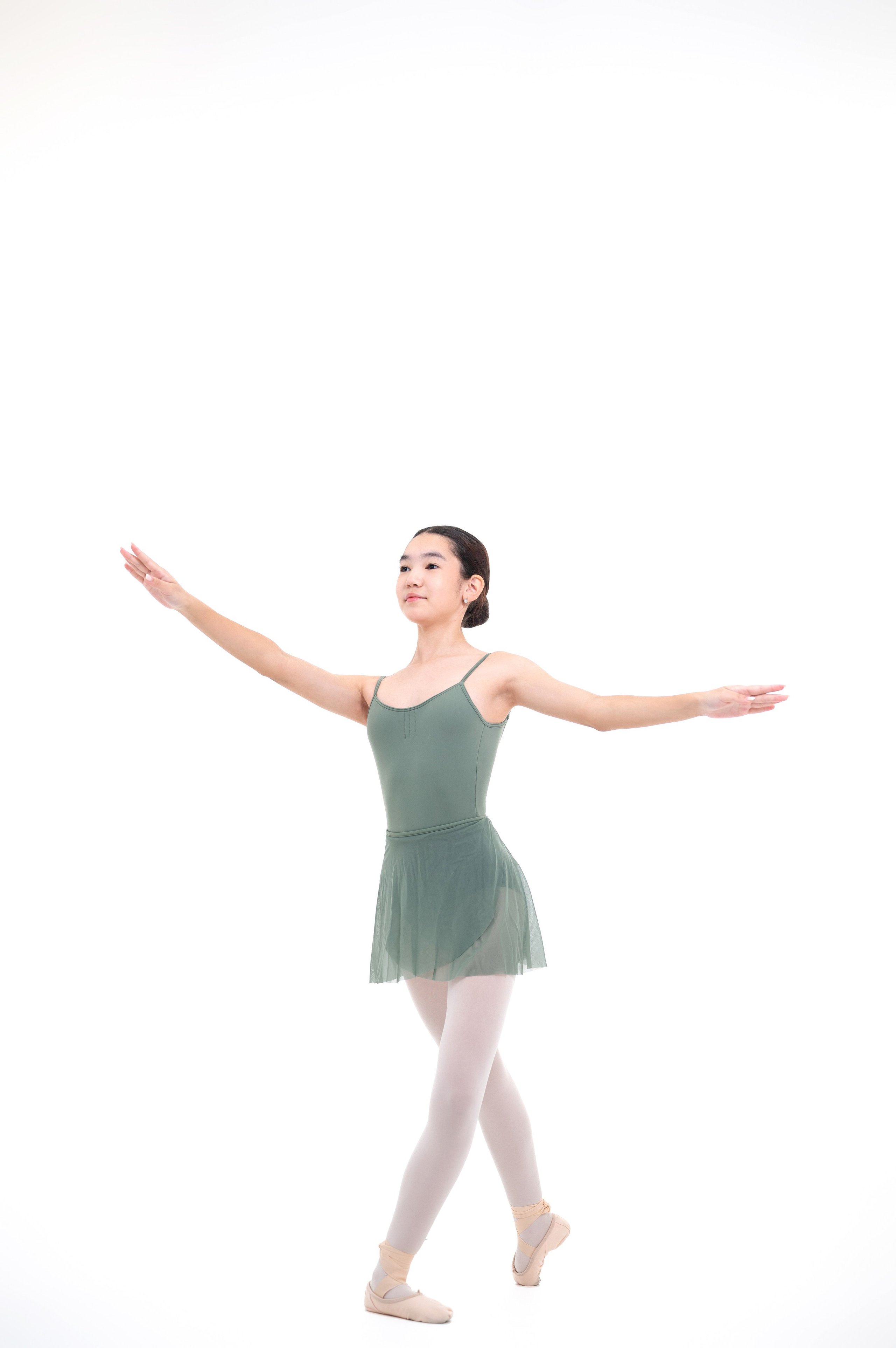 Выпускной альбом хореографичесского коллектива «Пилигрим». Фотограф новорожденных, семейный детский в Тюмени Татьяна Морозова