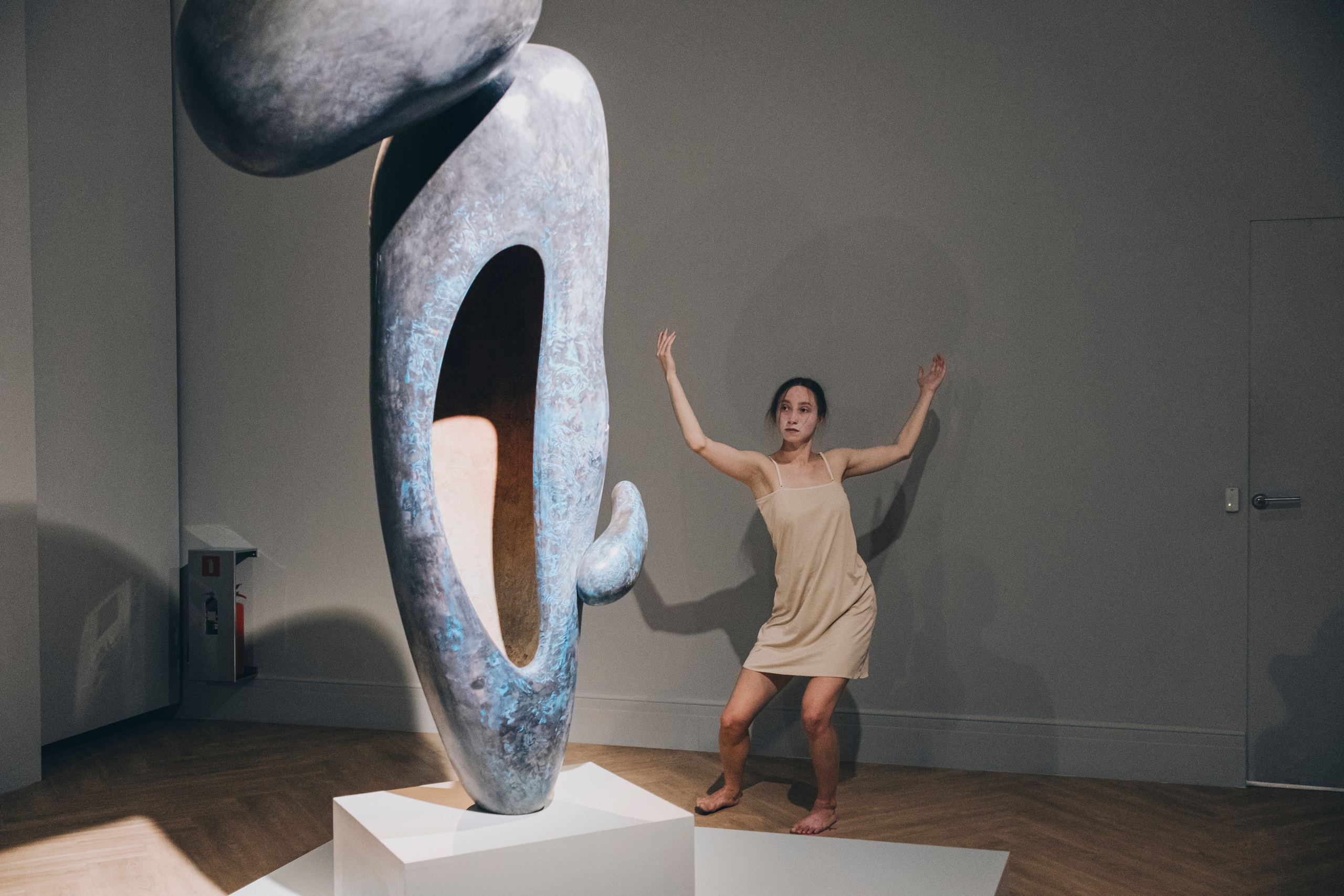 Перформанс в галерее. Фотограф в Иркутске Анна Мирошникова