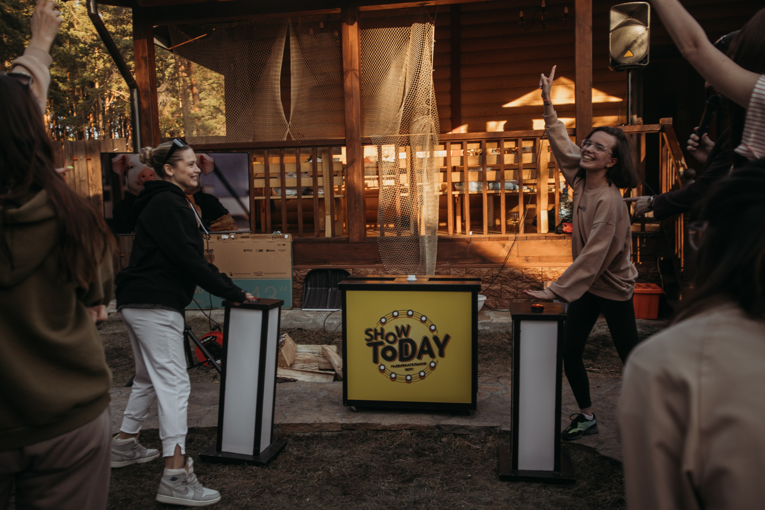 Корпоратив Muza_Arts. Венера Гайн. Репортажный фотограф  Тюмень. Обучение фотографии с 0