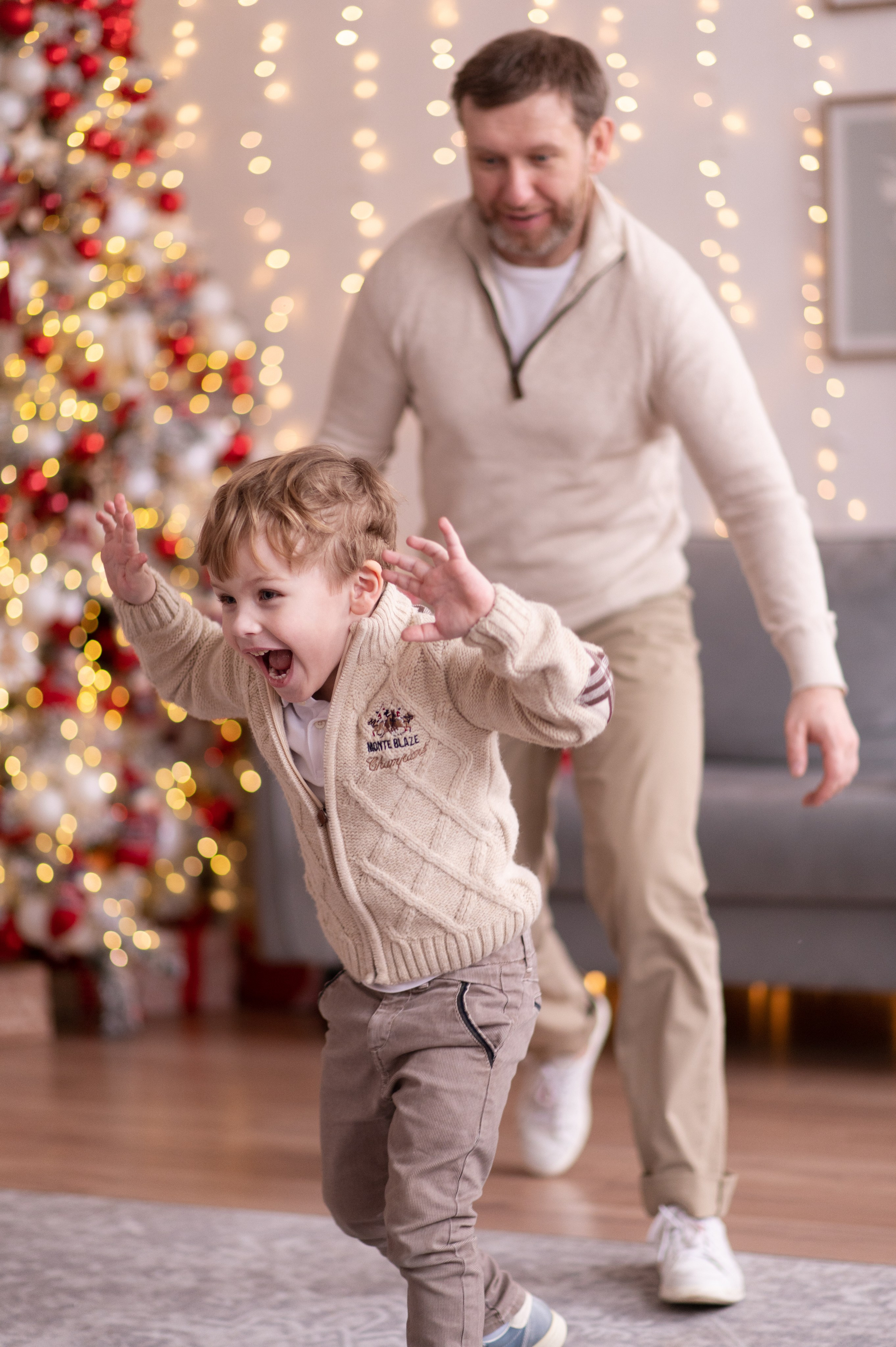 Новогодние съёмки в студии. Семейный и детский фотограф в Москве Анна Оськина
