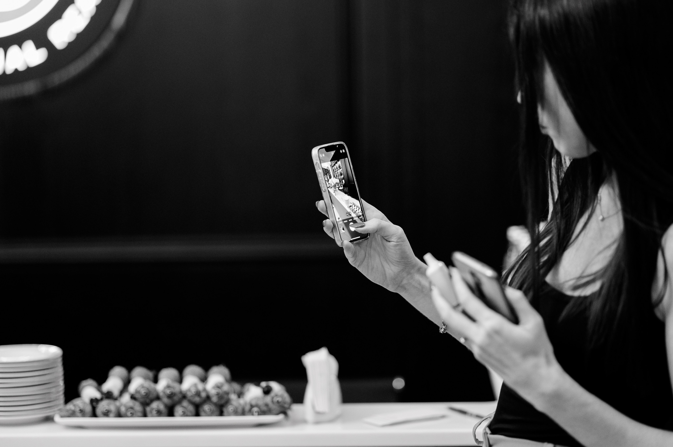 BARNES. РЕПОРТАЖНЫЙ И БИЗНЕС ФОТОГРАФ В МОСКВЕ, ЕГОР НИКОЛАЕВ