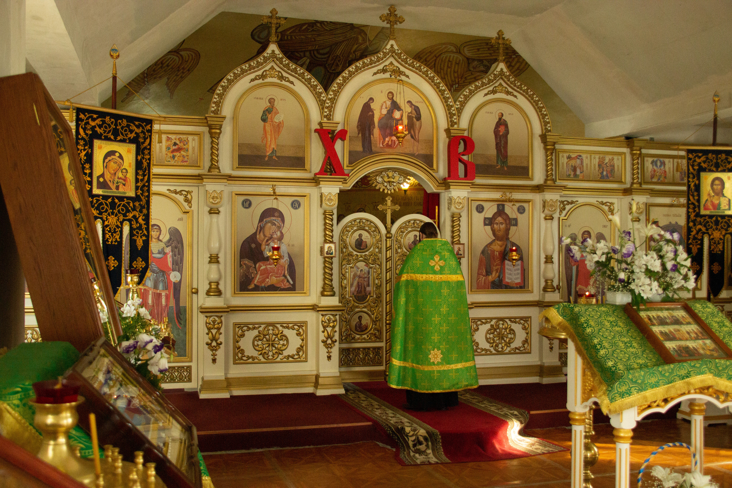 Божественная Литургия. Съемка Таинств Крещения Венчания, детские и семейные съемки в Пензе