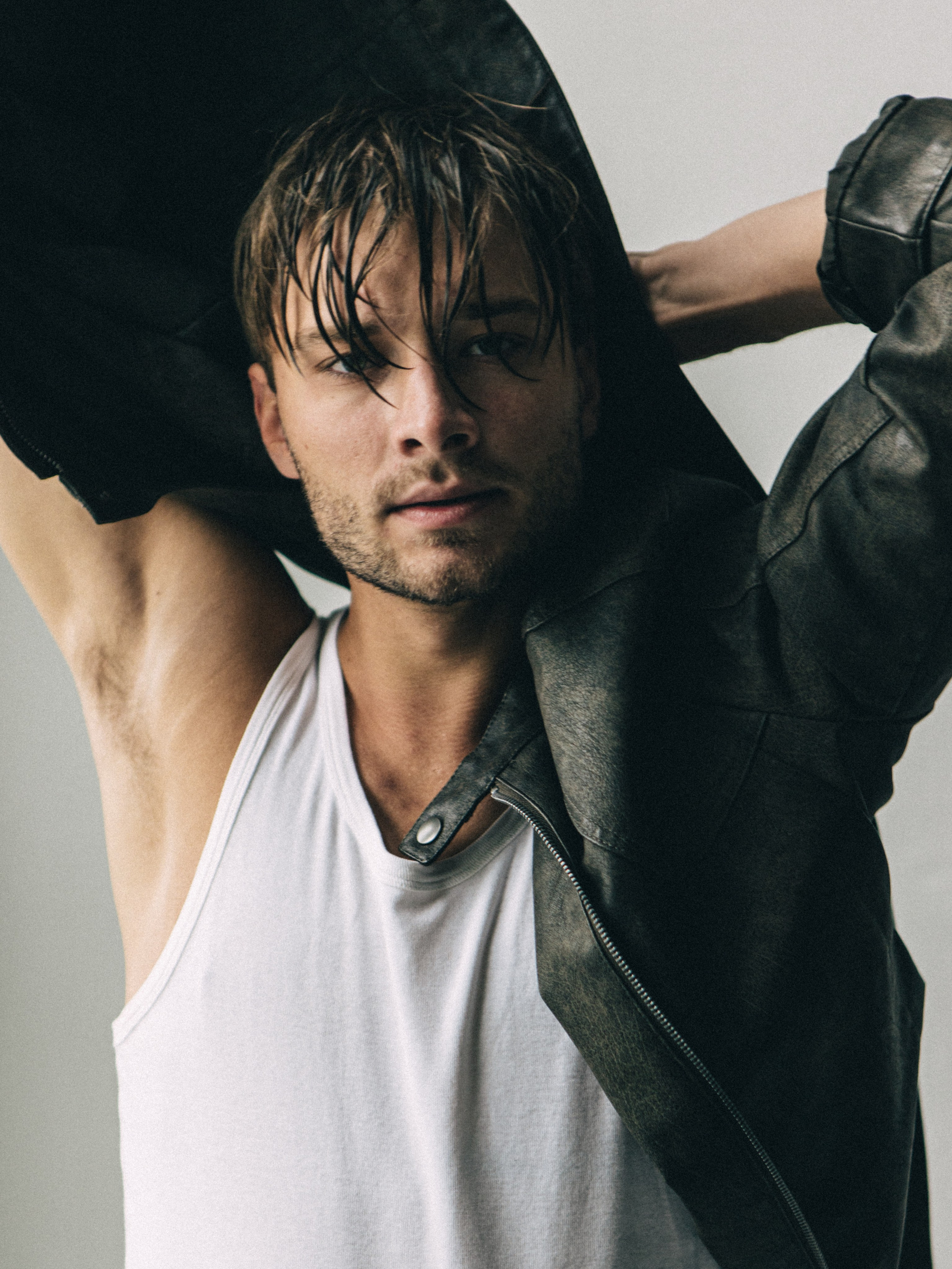 Денис. Главная