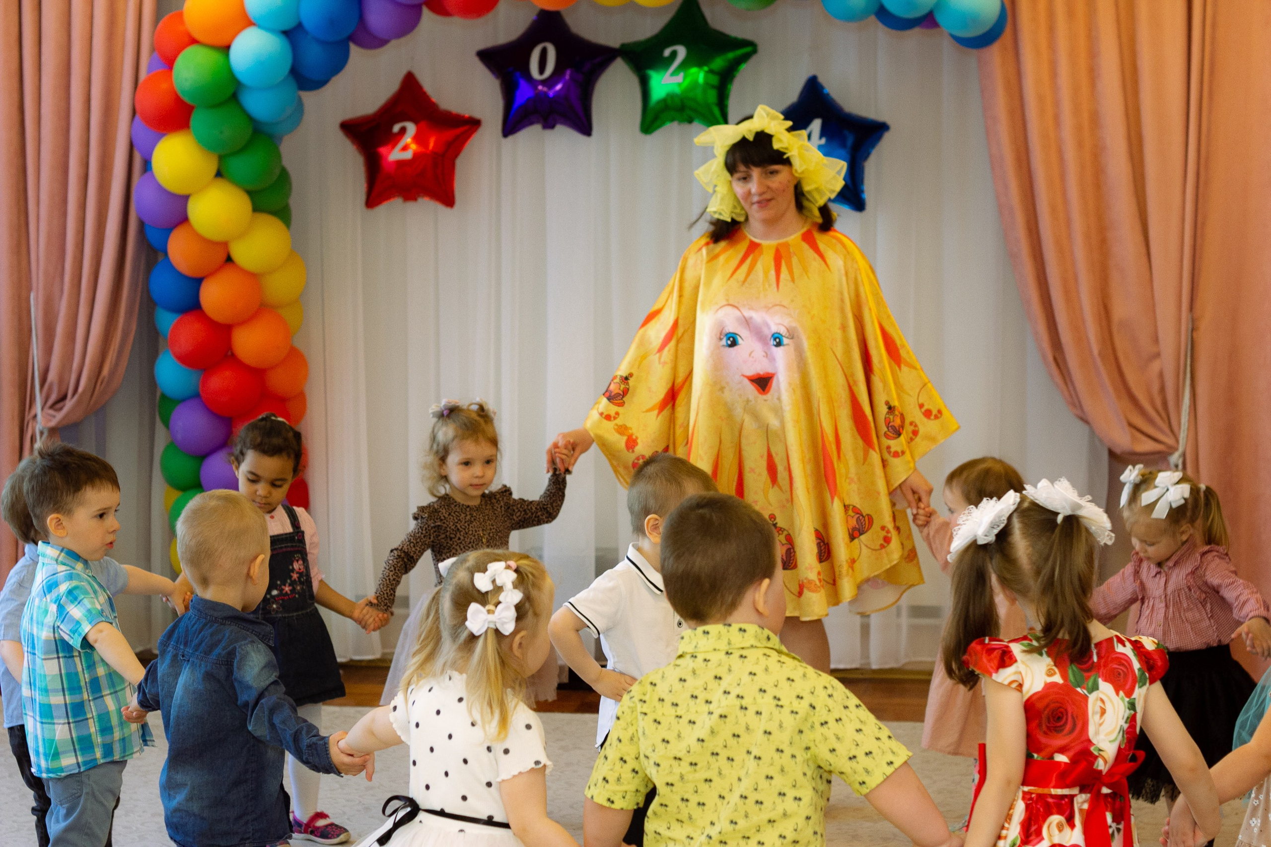 Утренник в яслях. Фотограф Великий Новгород Татьяна Чиглинцева