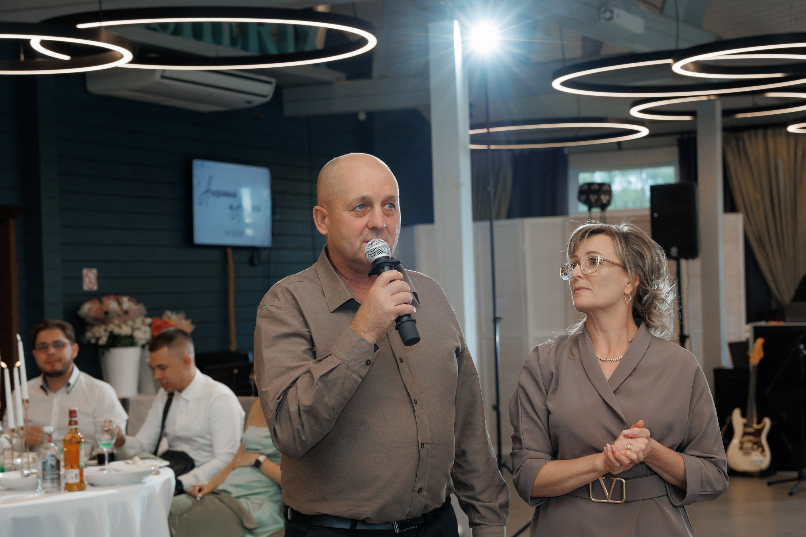 Регистрация в отеле Fish Point, ЗАГС Бутово, прогулка в Остафьево. Свадебный и репортажный фотограф (Москва, Королев и другие)