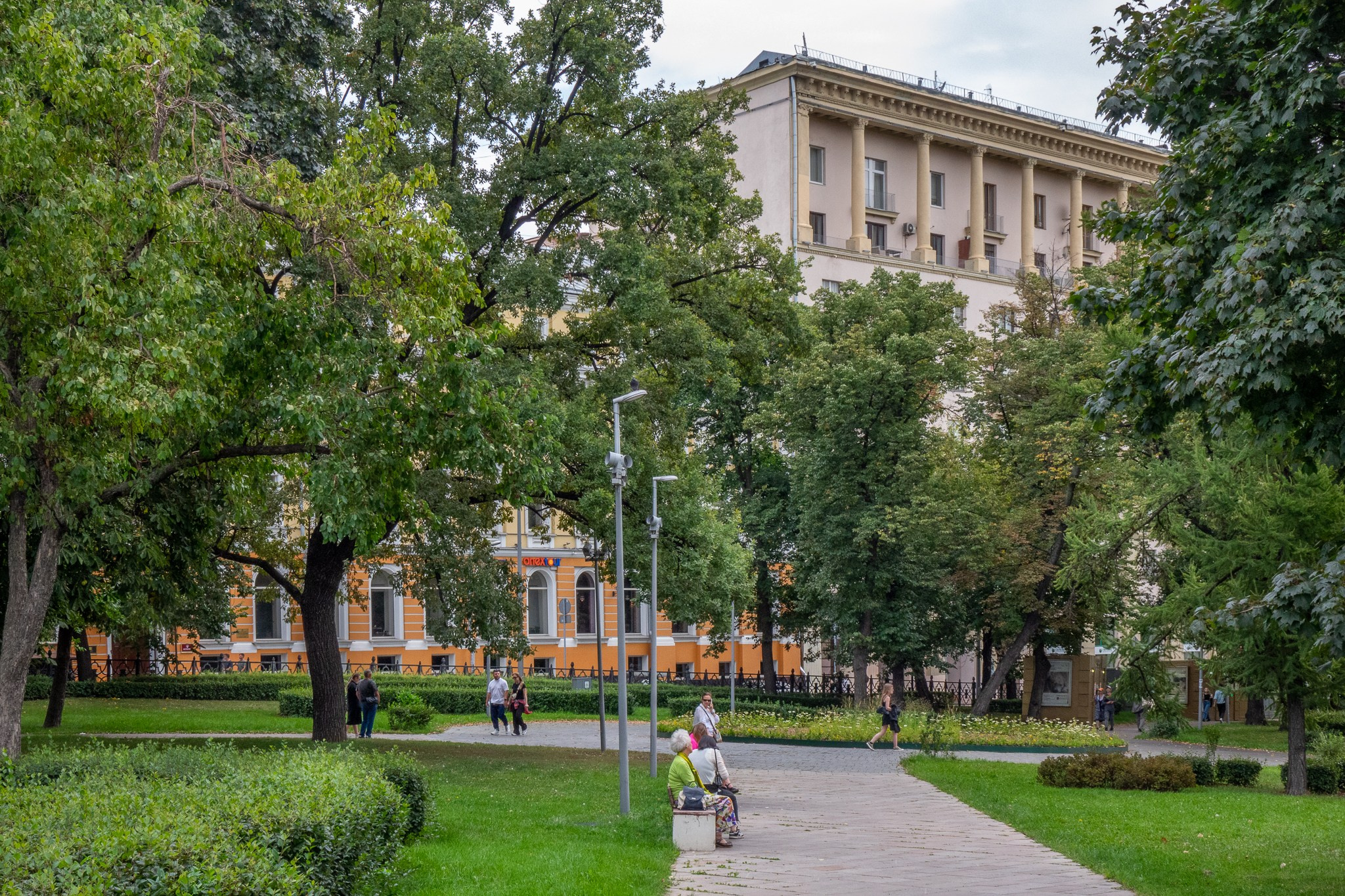 Достопримечательности Москвы. Коммерческая фотосъёмка городской среды, архитектуры и производственных объектов