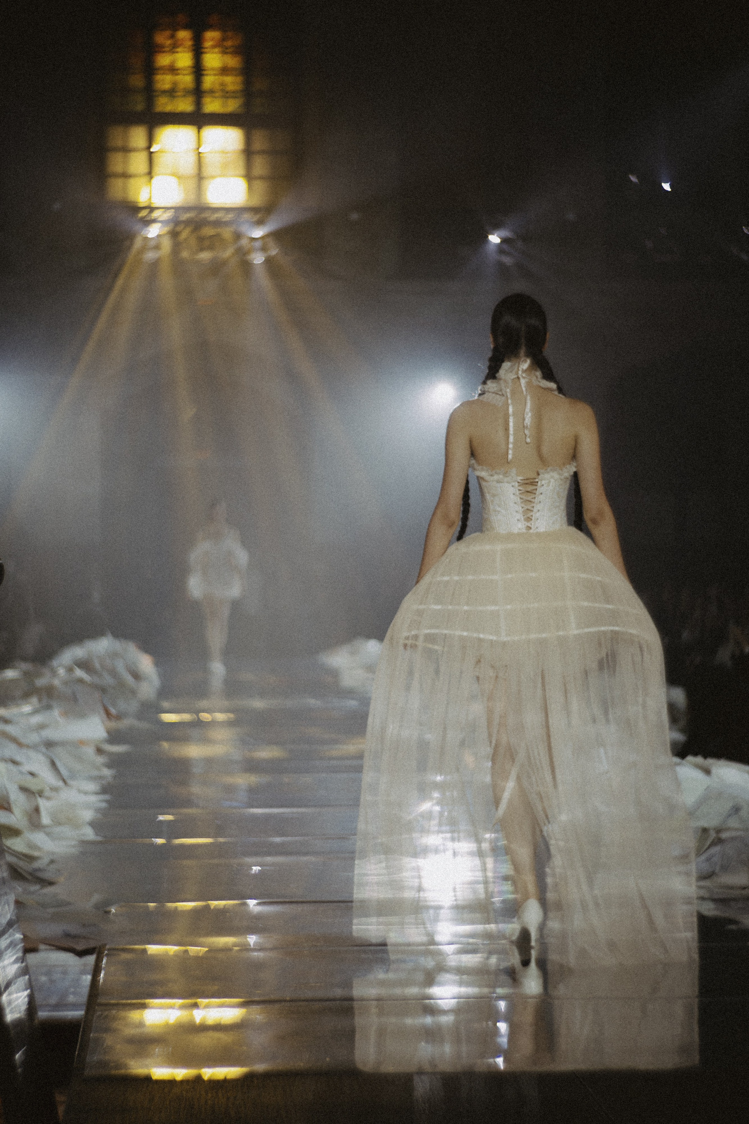 Rara Avis Fashion Show 2026. Fusion Wedding Photographer