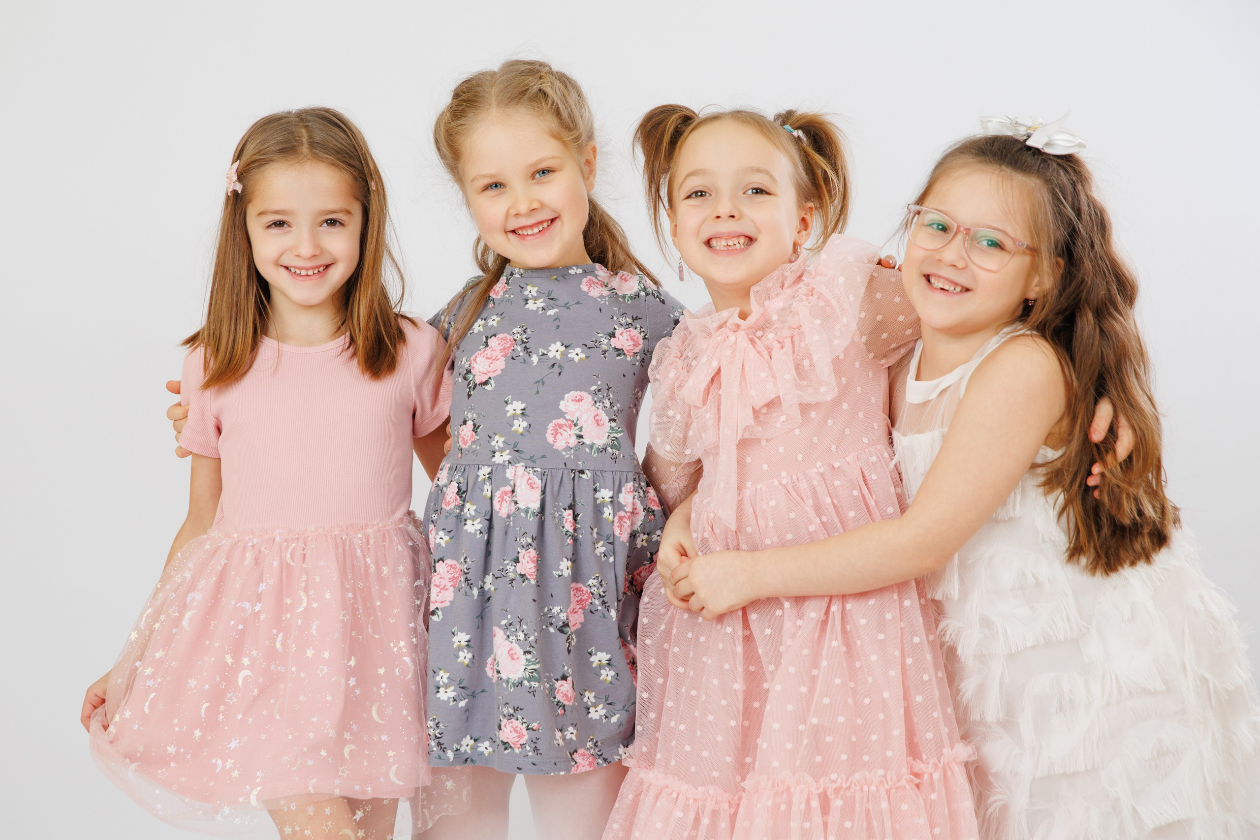 ПОРТРЕТЫ. Выпускные альбомы в Москве FOTOVMESTE