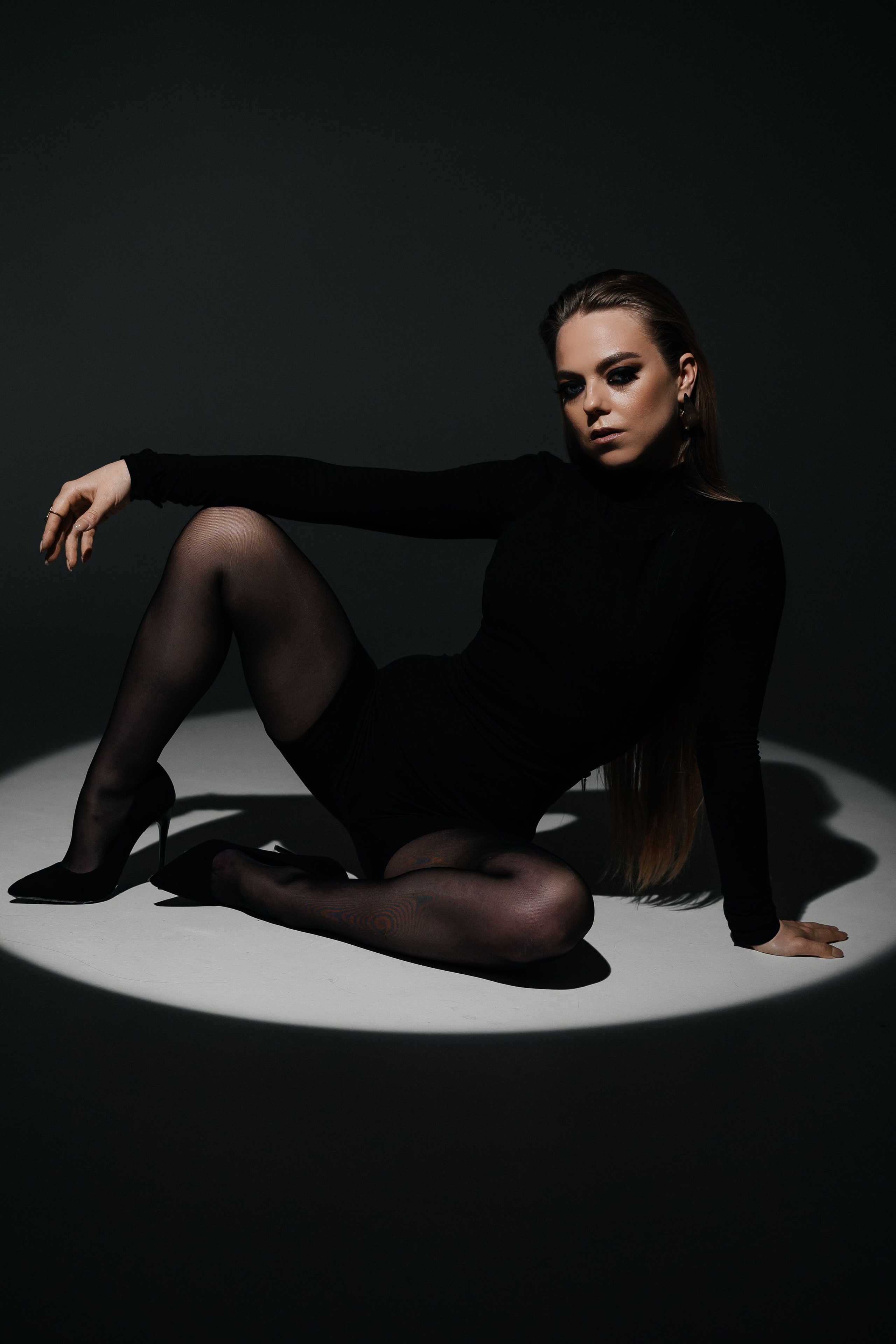 Студийный минимализм. Виктория Алпеева — фотограф по любви