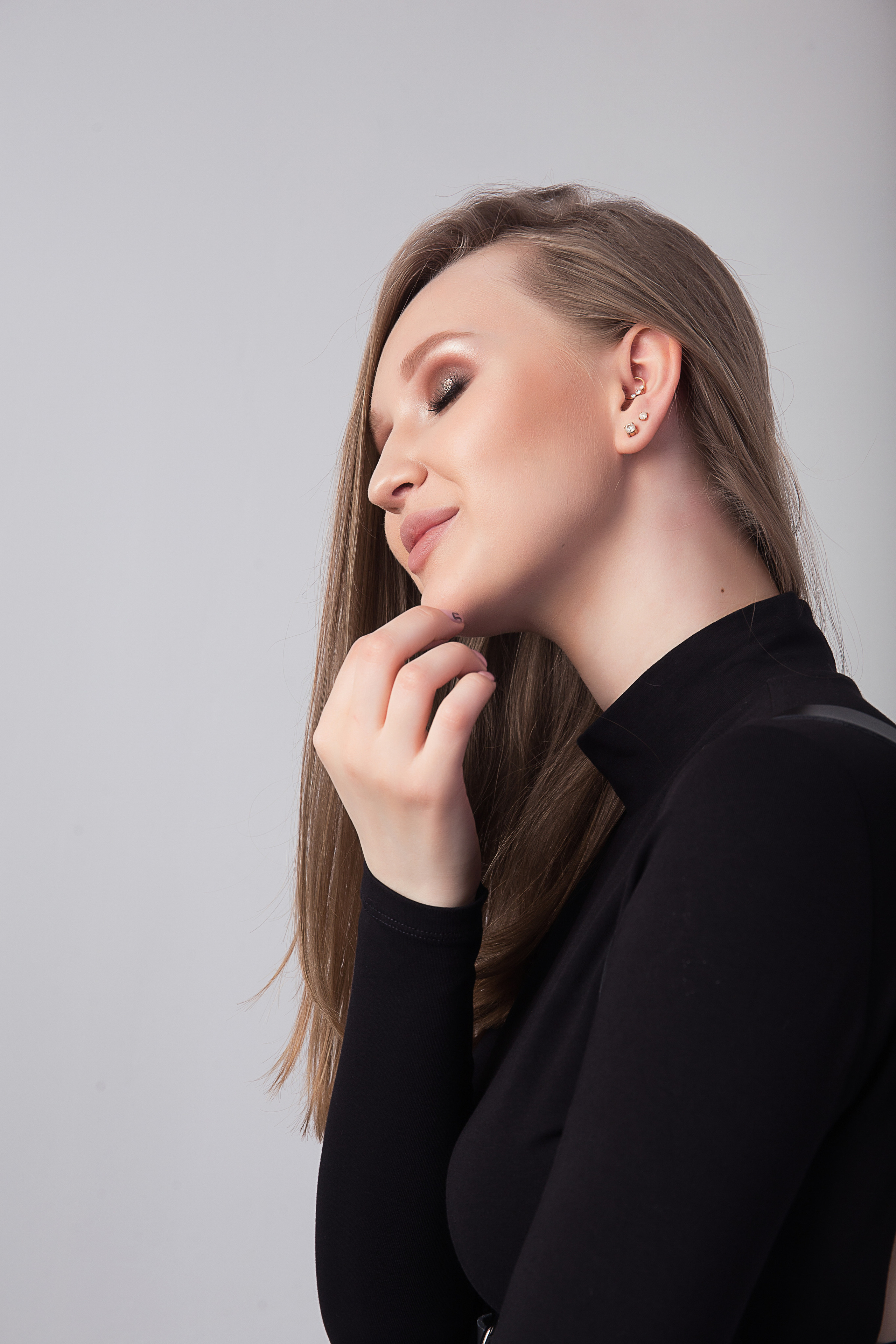 YANA. Фотограф женского портрета, беременности и семейных фотосессий