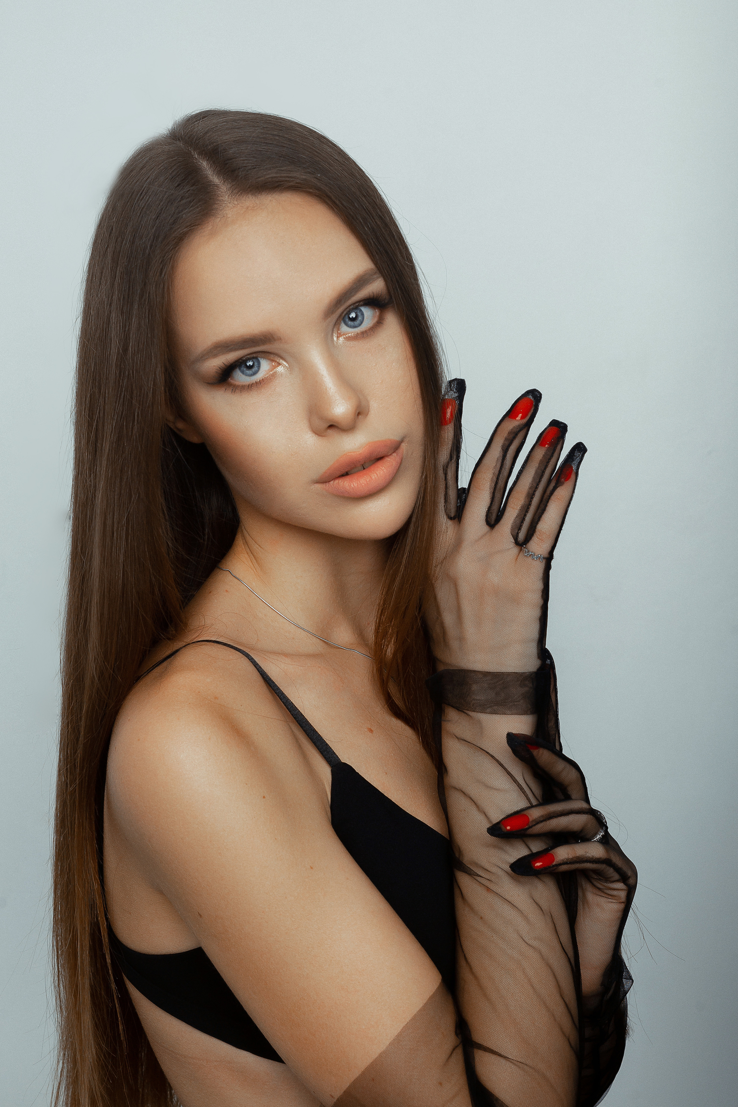 TANYA. Фотограф женского портрета, беременности и семейных фотосессий