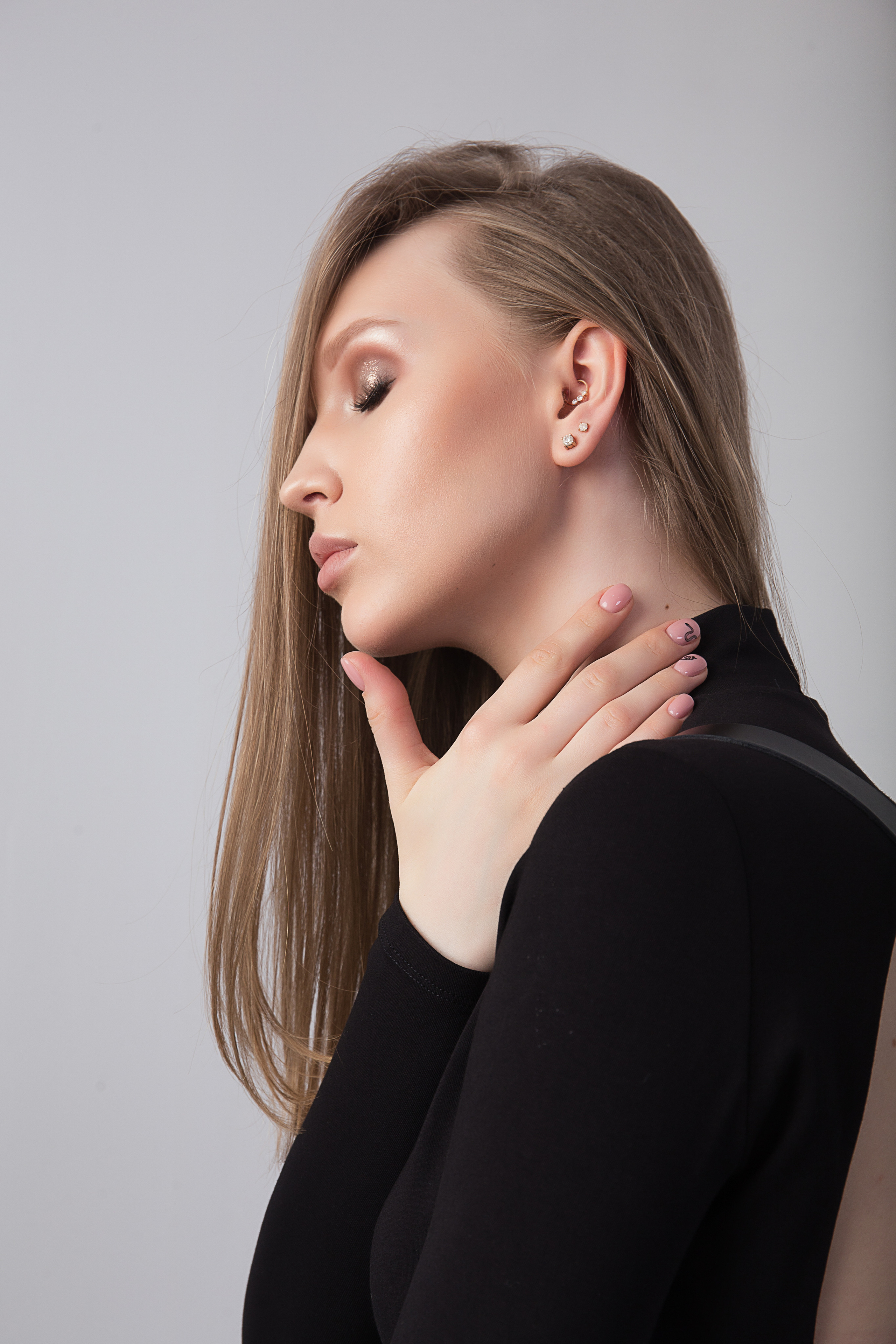 YANA. Фотограф женского портрета, беременности и семейных фотосессий