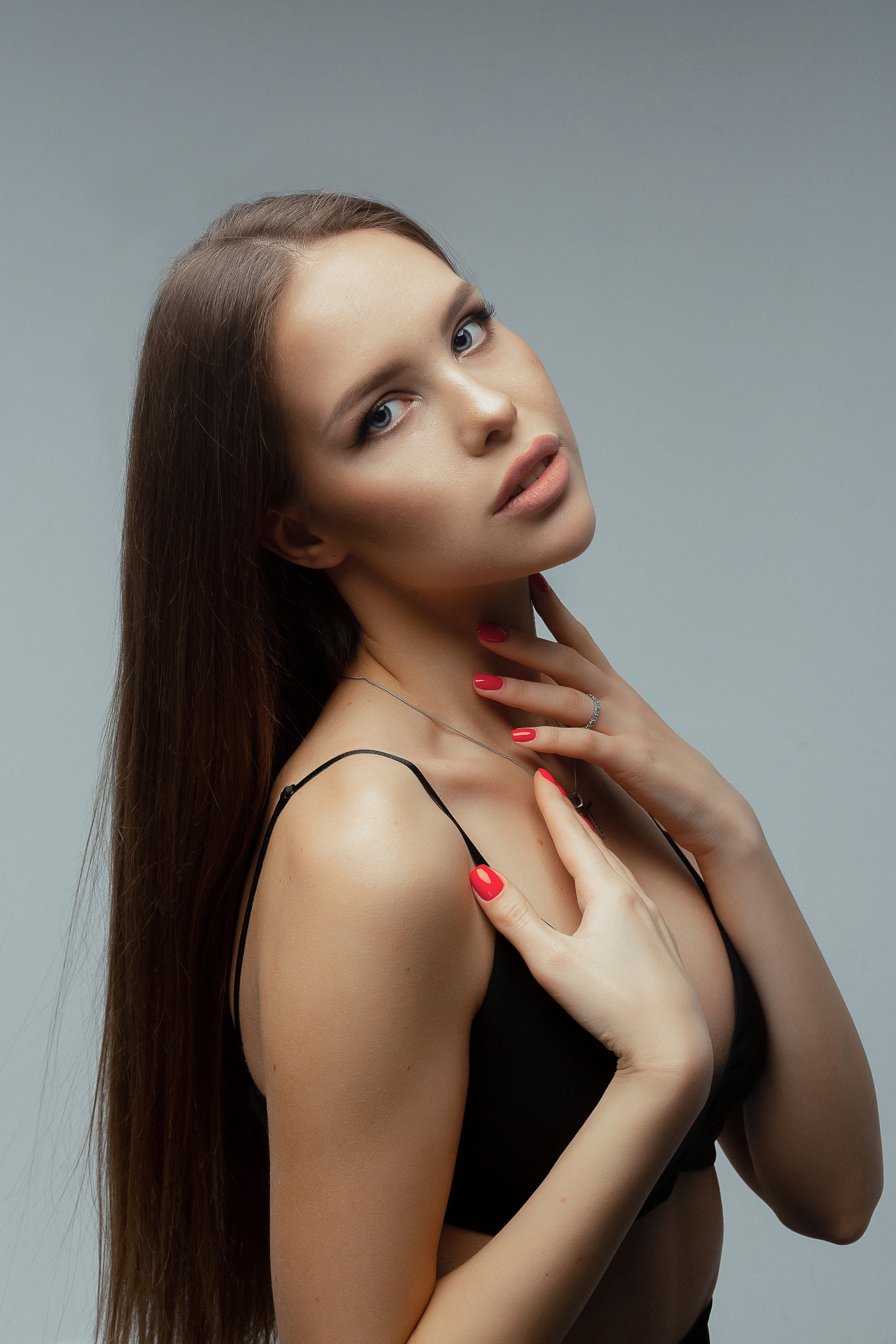 TANYA. Фотограф женского портрета, беременности и семейных фотосессий