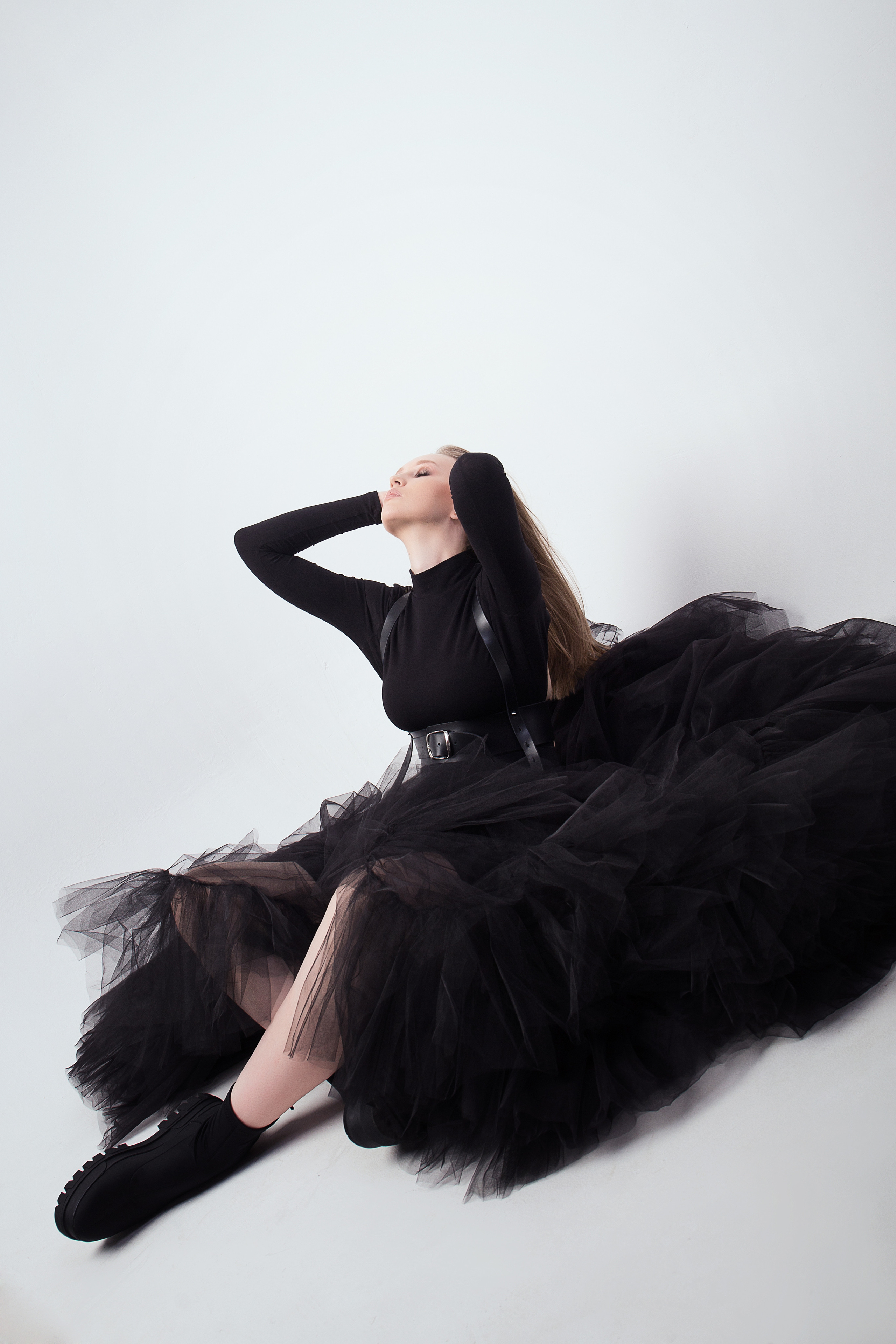 YANA. Фотограф женского портрета, беременности и семейных фотосессий