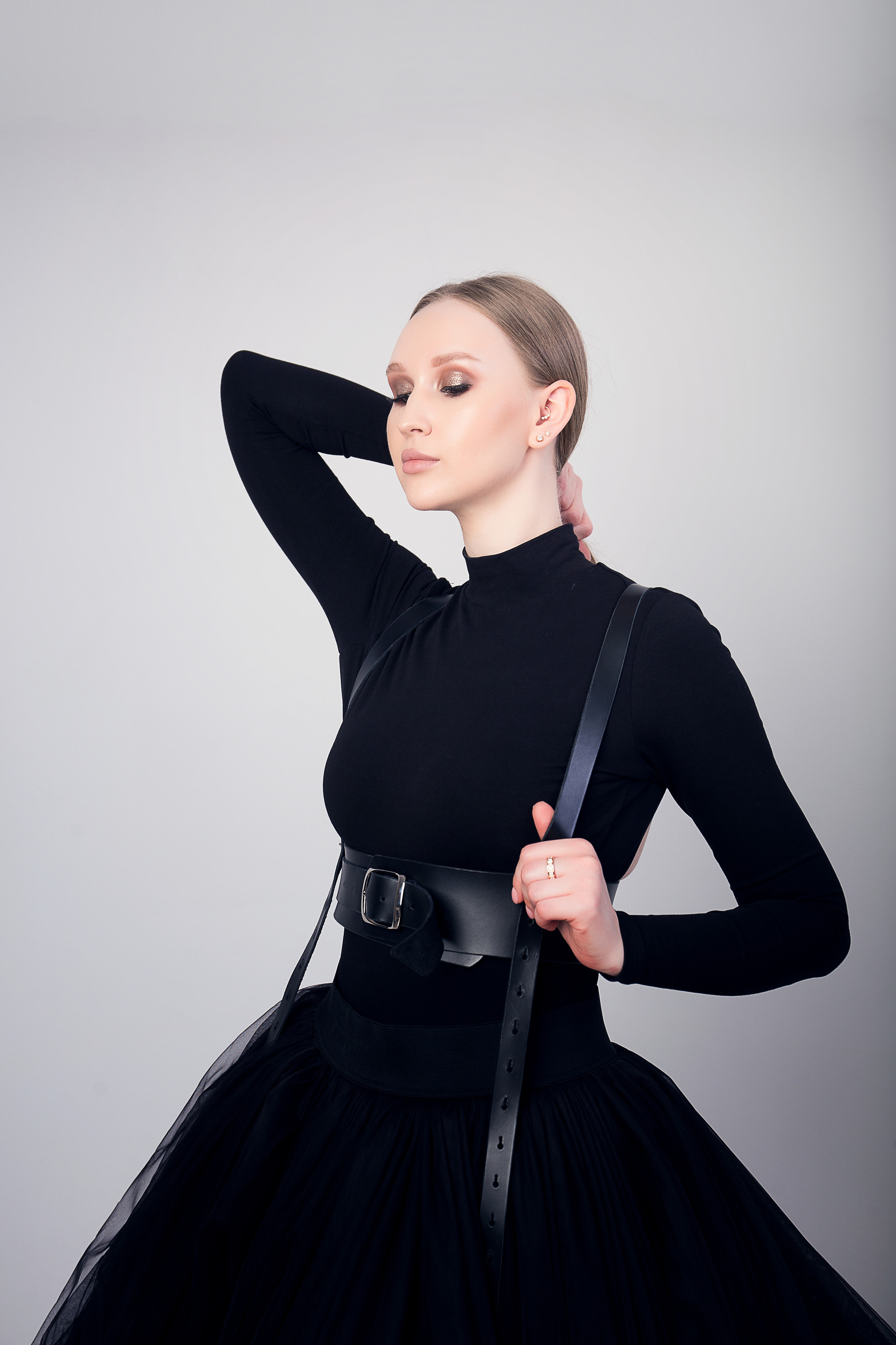 YANA. Фотограф женского портрета, беременности и семейных фотосессий